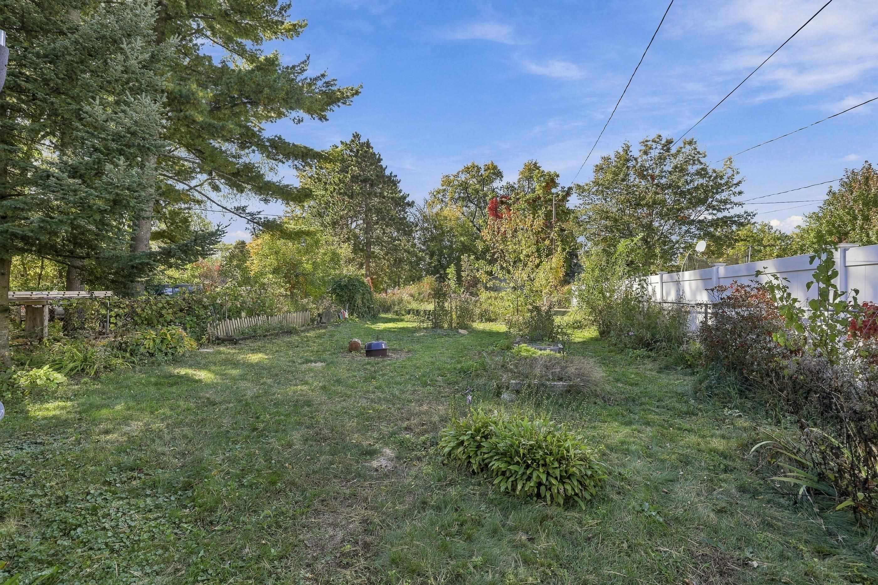 1526 ILLINOIS AVENUE, Stevens Point, Wisconsin 54481, 3 Bedrooms Bedrooms, ,1 BathroomBathrooms,Residential,For Sale,1526 ILLINOIS AVENUE,22605027