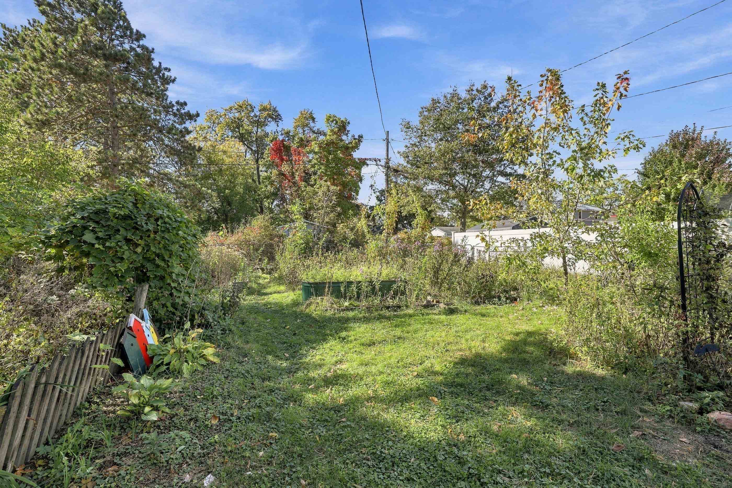 1526 ILLINOIS AVENUE, Stevens Point, Wisconsin 54481, 3 Bedrooms Bedrooms, ,1 BathroomBathrooms,Residential,For Sale,1526 ILLINOIS AVENUE,22605027