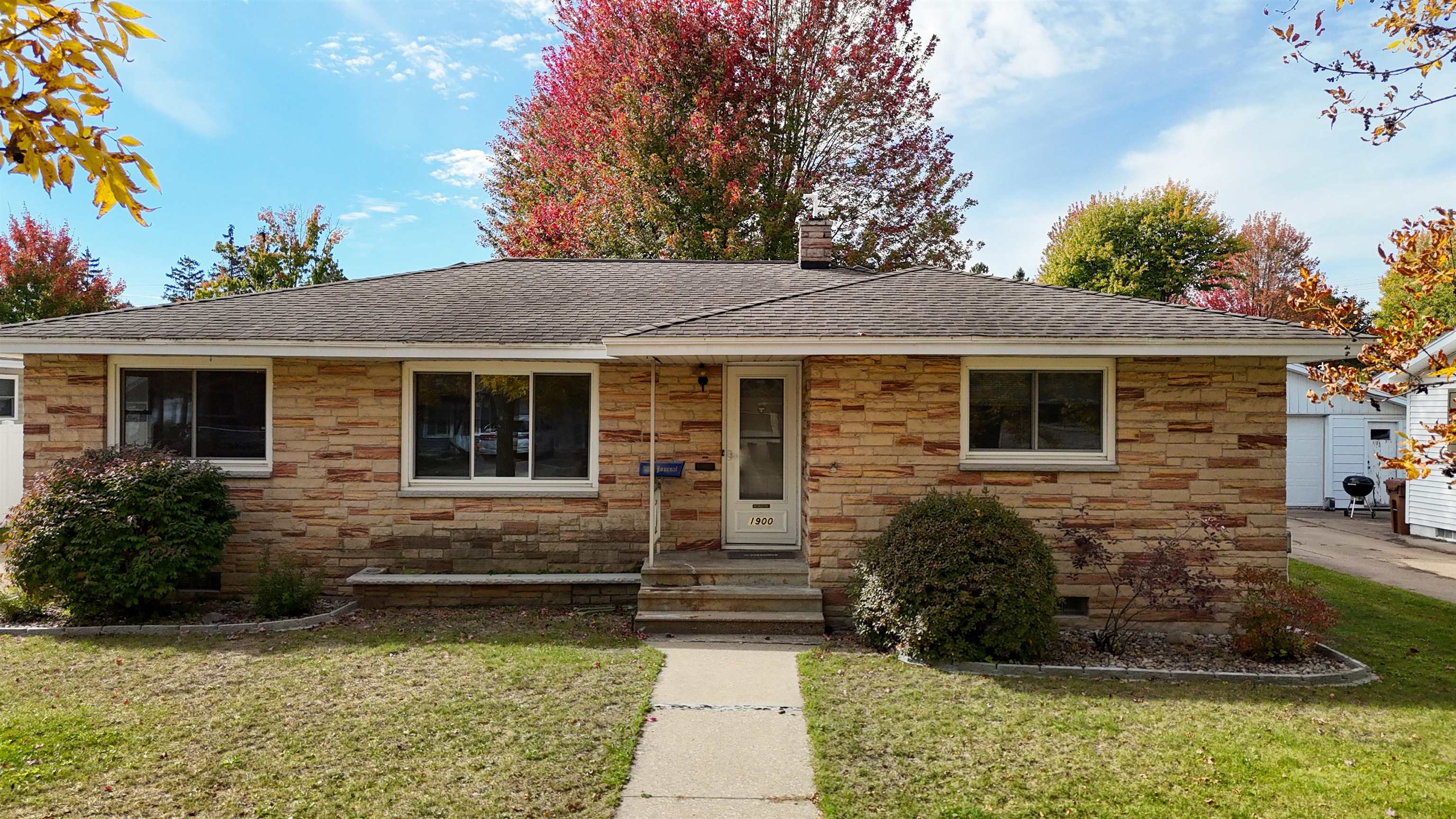 1900 GILKAY STREET, Stevens Point, Wisconsin 54481, 3 Bedrooms Bedrooms, ,2 BathroomsBathrooms,Residential,For Sale,1900 GILKAY STREET,22605067