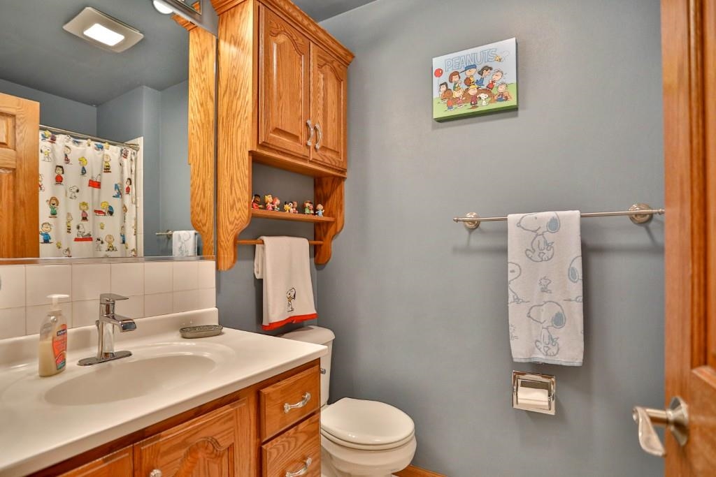 1433 N 16TH AVENUE, Wausau, Wisconsin 54401, 3 Bedrooms Bedrooms, ,2 BathroomsBathrooms,Residential,For Sale,1433 N 16TH AVENUE,22605090