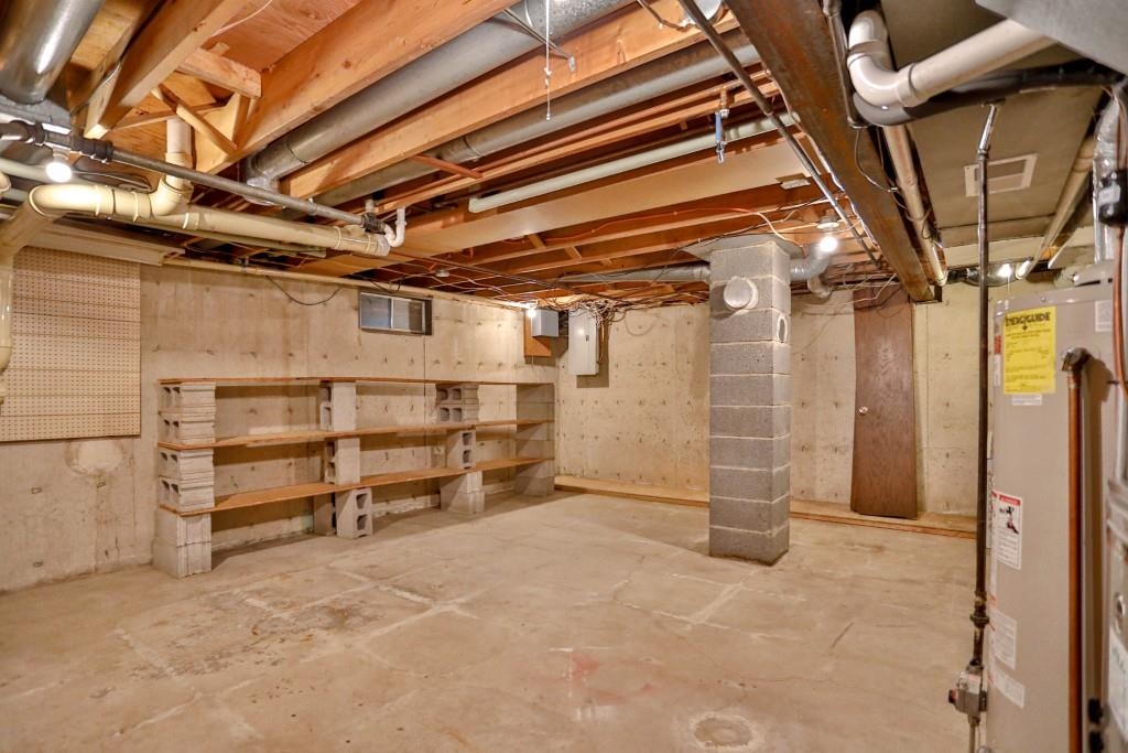 1433 N 16TH AVENUE, Wausau, Wisconsin 54401, 3 Bedrooms Bedrooms, ,2 BathroomsBathrooms,Residential,For Sale,1433 N 16TH AVENUE,22605090