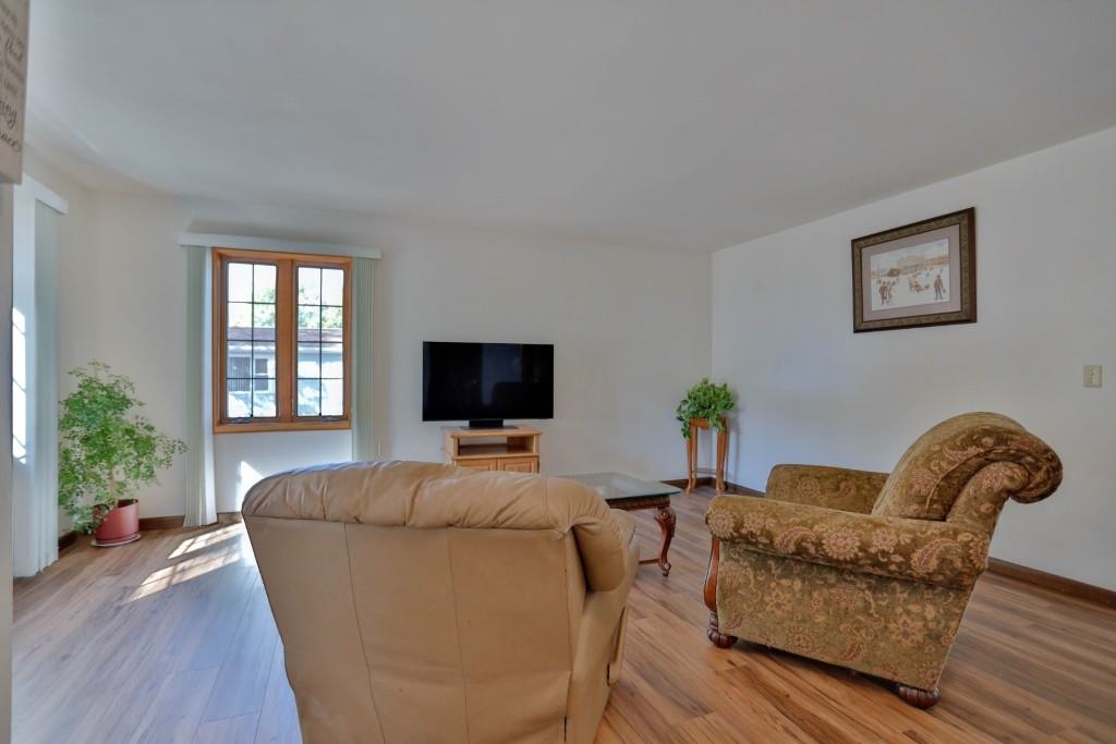 1433 N 16TH AVENUE, Wausau, Wisconsin 54401, 3 Bedrooms Bedrooms, ,2 BathroomsBathrooms,Residential,For Sale,1433 N 16TH AVENUE,22605090