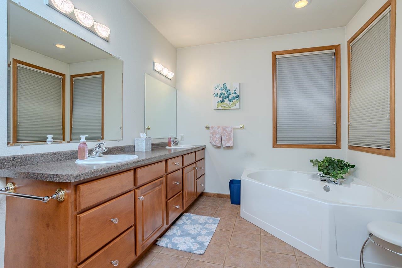 228 WINDTREE DRIVE, Wausau, Wisconsin 54401, 4 Bedrooms Bedrooms, ,3 BathroomsBathrooms,Residential,For Sale,228 WINDTREE DRIVE,22605092