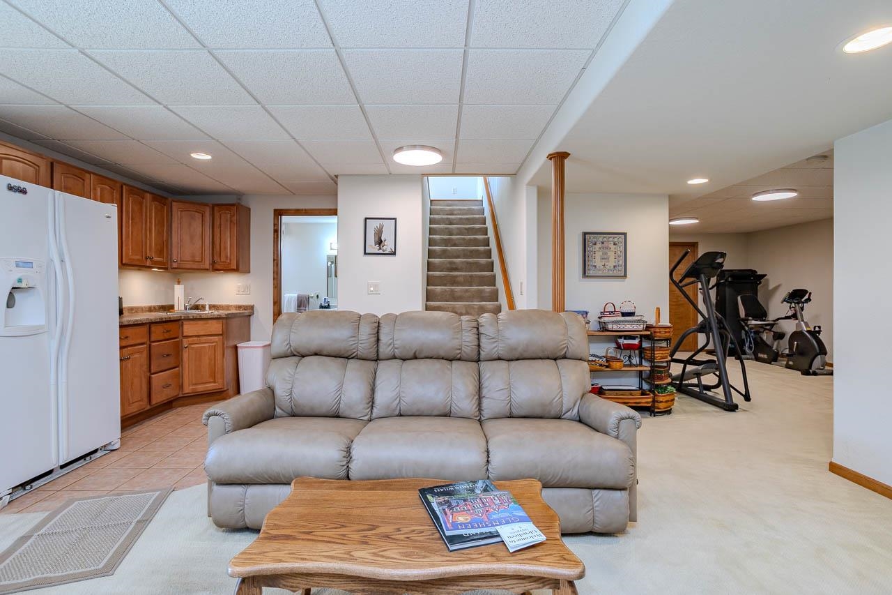 228 WINDTREE DRIVE, Wausau, Wisconsin 54401, 4 Bedrooms Bedrooms, ,3 BathroomsBathrooms,Residential,For Sale,228 WINDTREE DRIVE,22605092