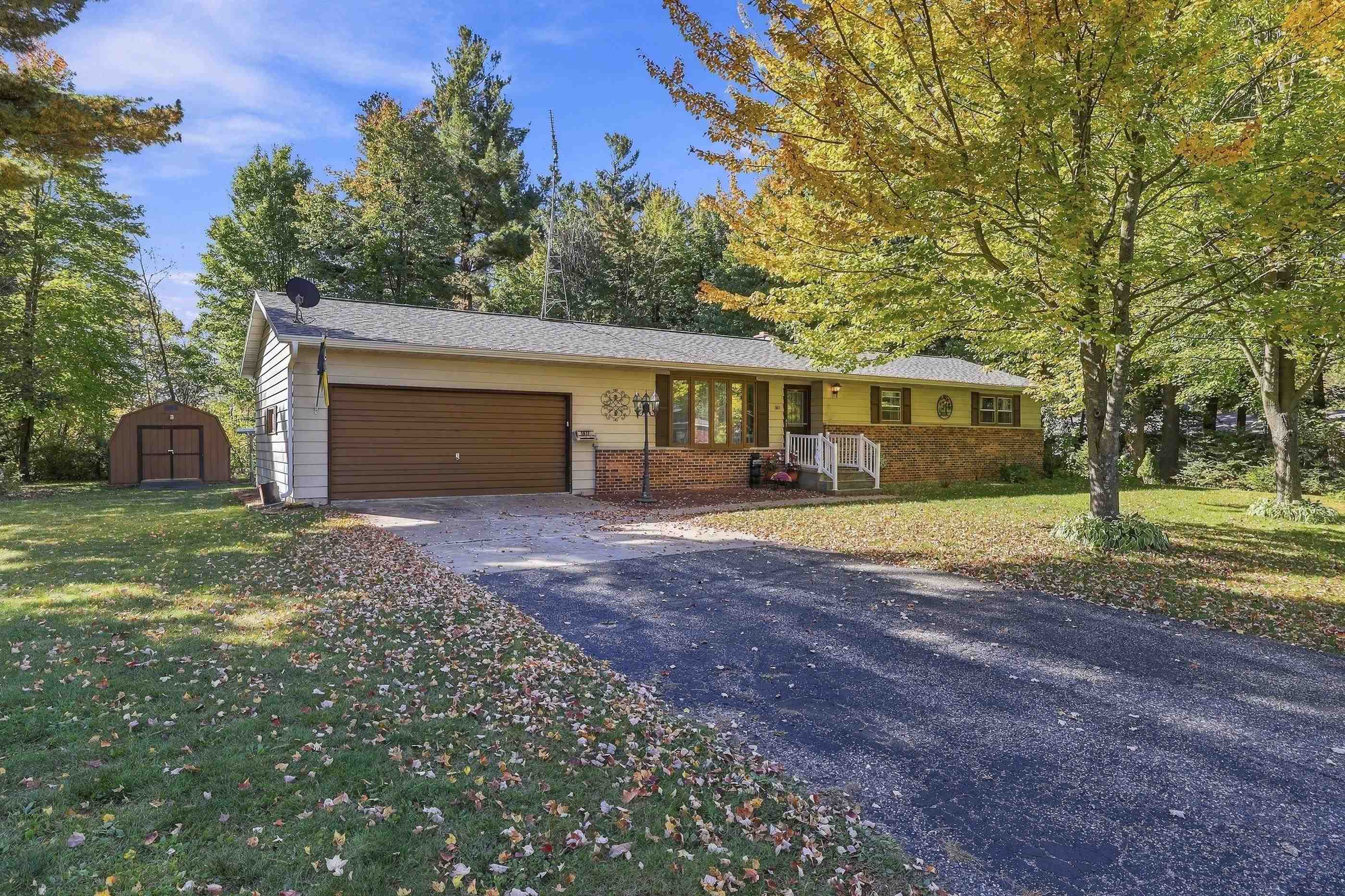 1617 OAK STREET, Almond, Wisconsin 54909, 3 Bedrooms Bedrooms, ,2 BathroomsBathrooms,Residential,For Sale,1617 OAK STREET,22605095