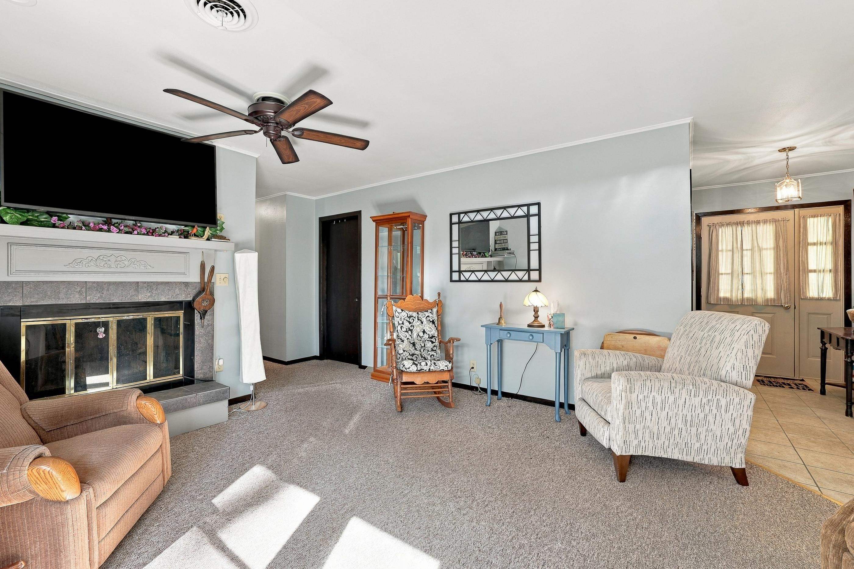 1617 OAK STREET, Almond, Wisconsin 54909, 3 Bedrooms Bedrooms, ,2 BathroomsBathrooms,Residential,For Sale,1617 OAK STREET,22605095