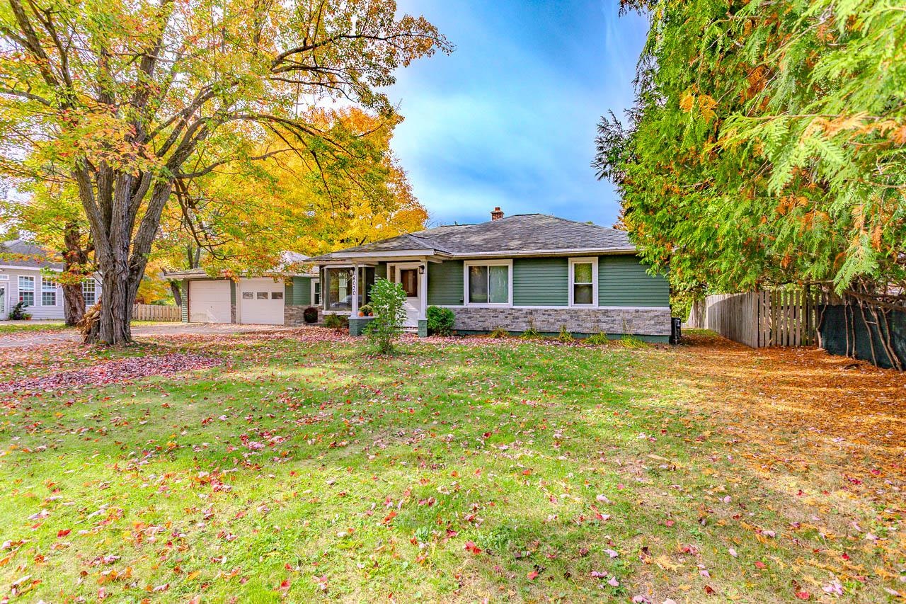 4030 N 6TH STREET, Wausau, Wisconsin 54403, 4 Bedrooms Bedrooms, ,1 BathroomBathrooms,Residential,For Sale,4030 N 6TH STREET,22605096