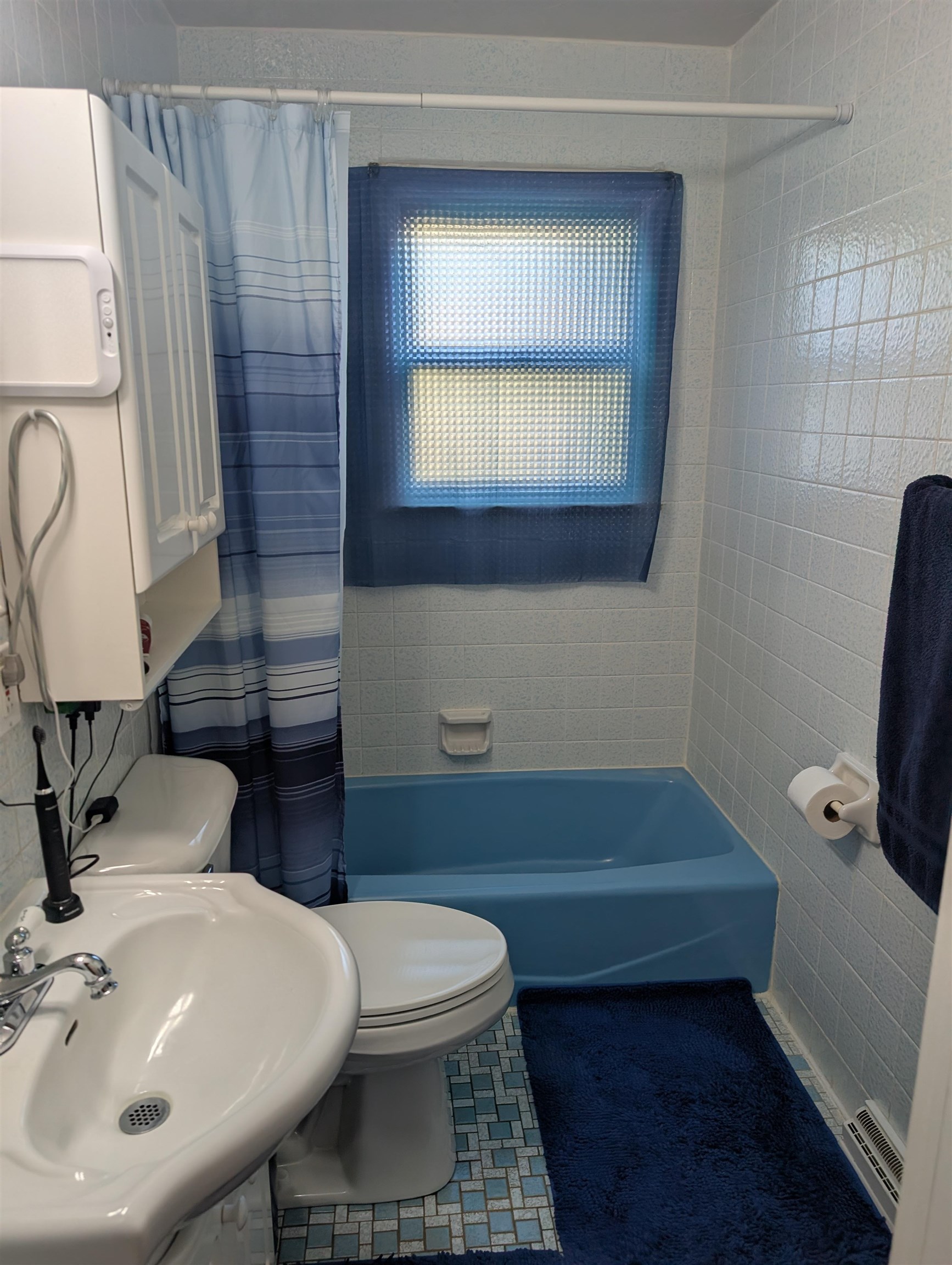 932 S 11TH AVENUE, Wausau, Wisconsin 54401, 3 Bedrooms Bedrooms, ,1 BathroomBathrooms,Residential,For Sale,932 S 11TH AVENUE,22605104