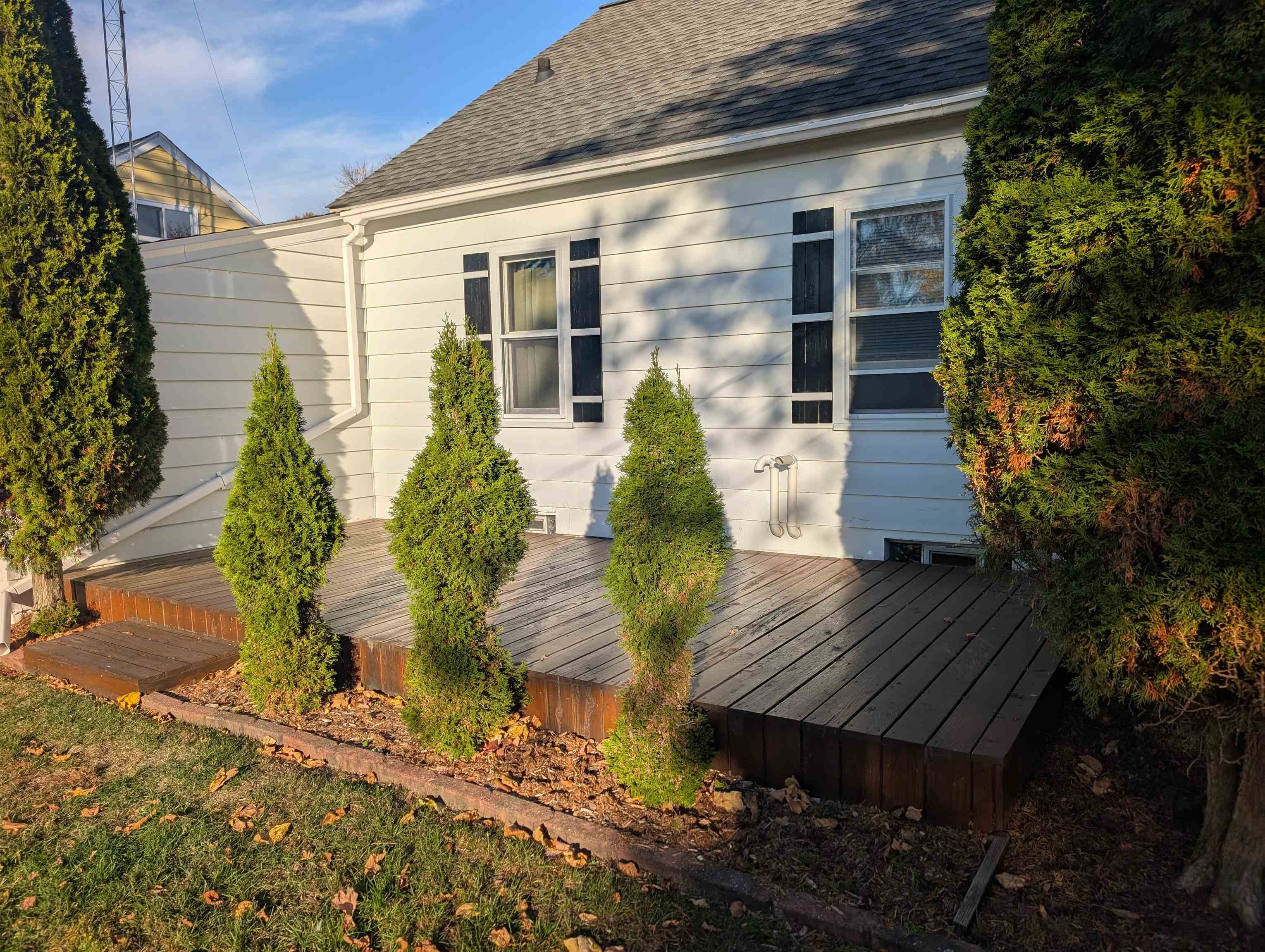 932 S 11TH AVENUE, Wausau, Wisconsin 54401, 3 Bedrooms Bedrooms, ,1 BathroomBathrooms,Residential,For Sale,932 S 11TH AVENUE,22605104