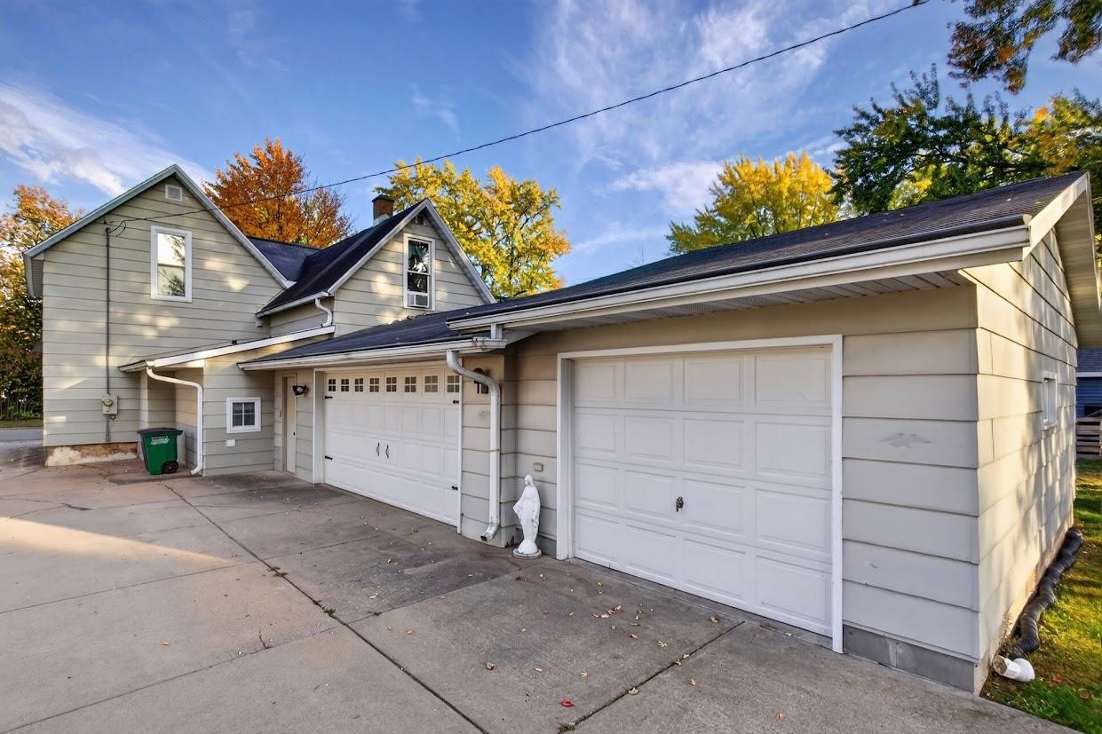 441 N 10TH AVENUE, Wisconsin Rapids, Wisconsin 54495, 3 Bedrooms Bedrooms, ,2 BathroomsBathrooms,Residential,For Sale,441 N 10TH AVENUE,22605107