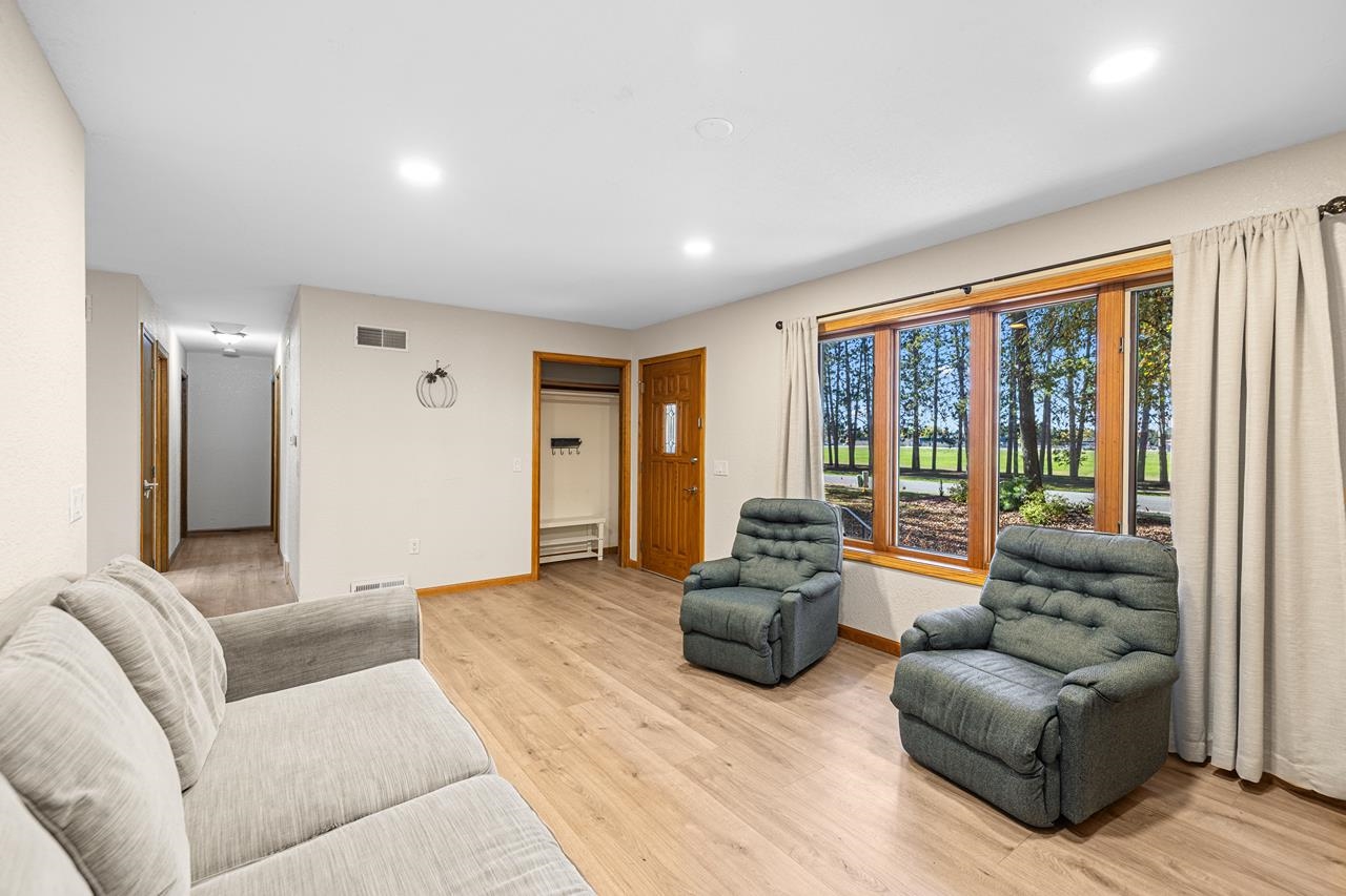 5007 S TIMBER STREET, Weston, Wisconsin 54476, 3 Bedrooms Bedrooms, ,3 BathroomsBathrooms,Residential,For Sale,5007 S TIMBER STREET,22605112