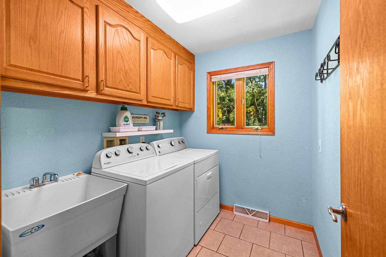 5007 S TIMBER STREET, Weston, Wisconsin 54476, 3 Bedrooms Bedrooms, ,3 BathroomsBathrooms,Residential,For Sale,5007 S TIMBER STREET,22605112
