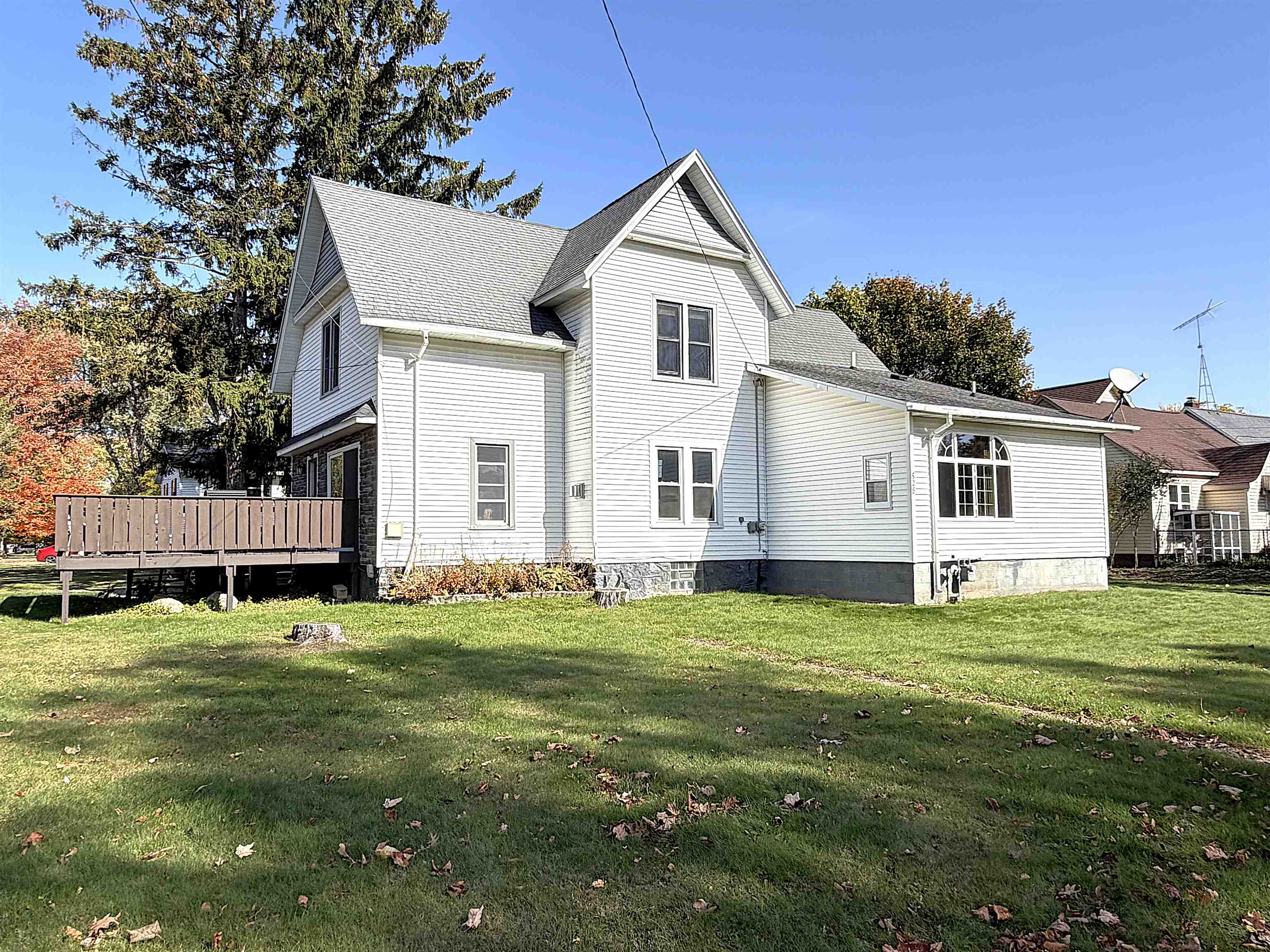 628 MENDLIK AVENUE, Antigo, Wisconsin 54409, 4 Bedrooms Bedrooms, ,3 BathroomsBathrooms,Residential,For Sale,628 MENDLIK AVENUE,22605113