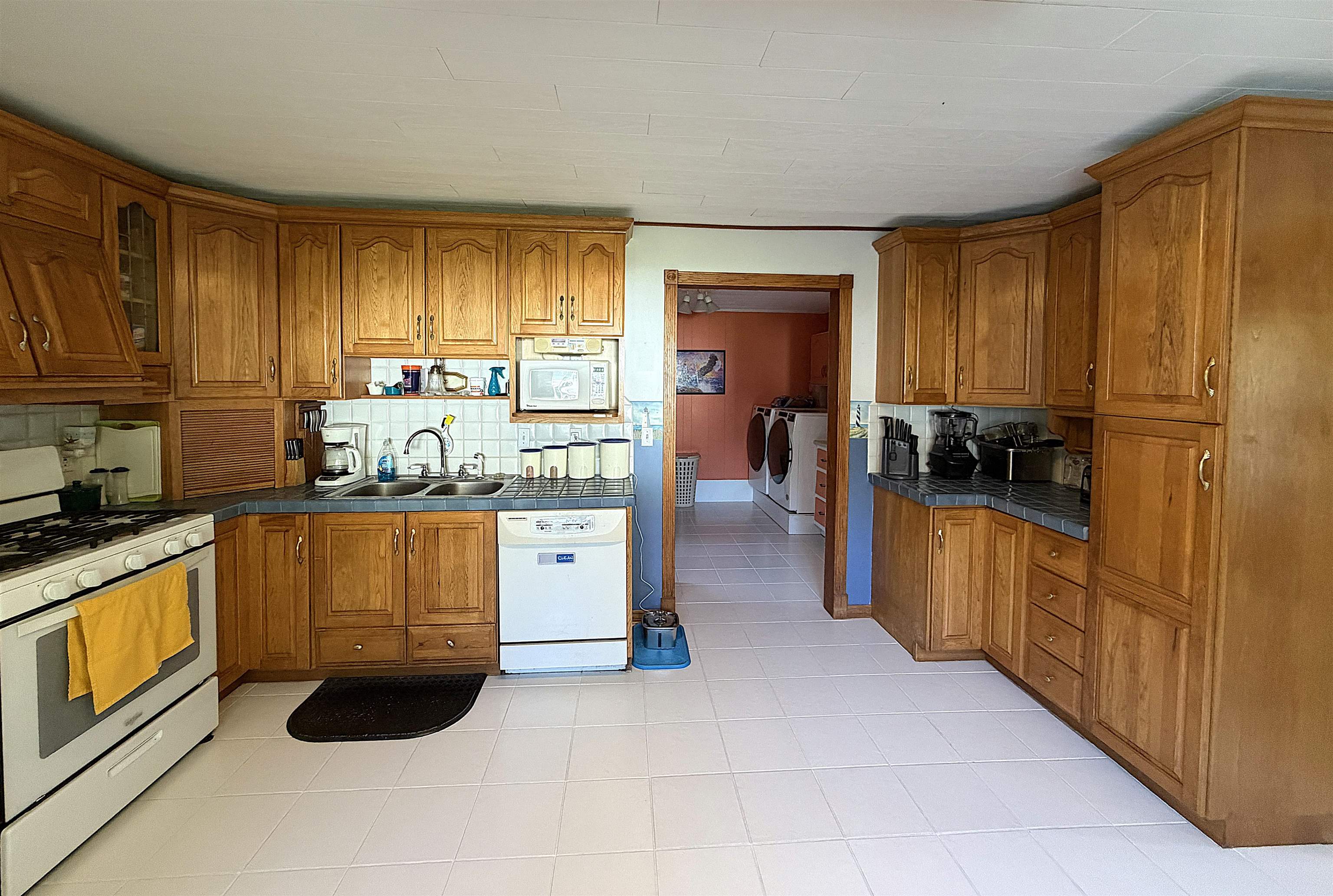 628 MENDLIK AVENUE, Antigo, Wisconsin 54409, 4 Bedrooms Bedrooms, ,3 BathroomsBathrooms,Residential,For Sale,628 MENDLIK AVENUE,22605113