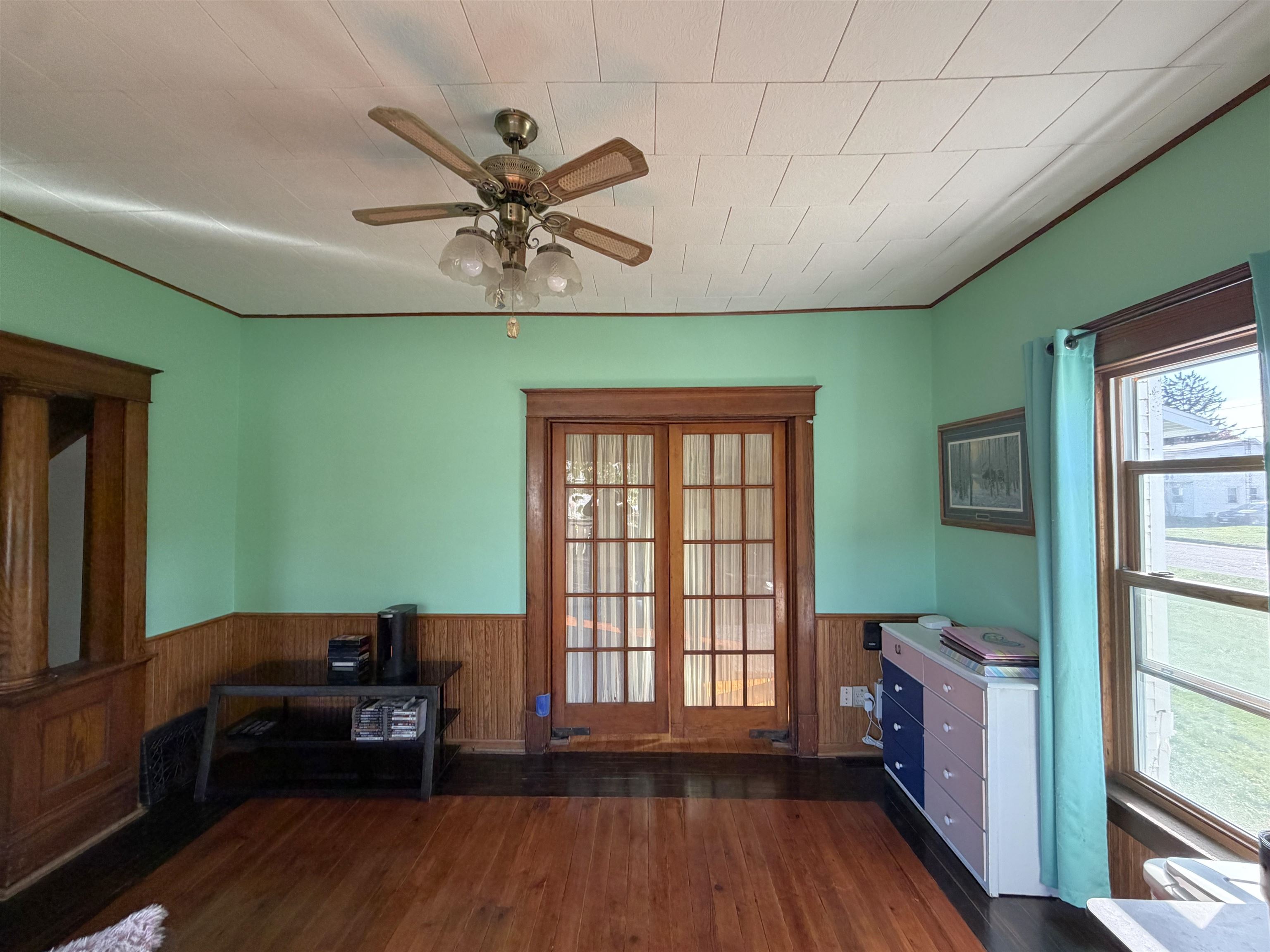 628 MENDLIK AVENUE, Antigo, Wisconsin 54409, 4 Bedrooms Bedrooms, ,3 BathroomsBathrooms,Residential,For Sale,628 MENDLIK AVENUE,22605113