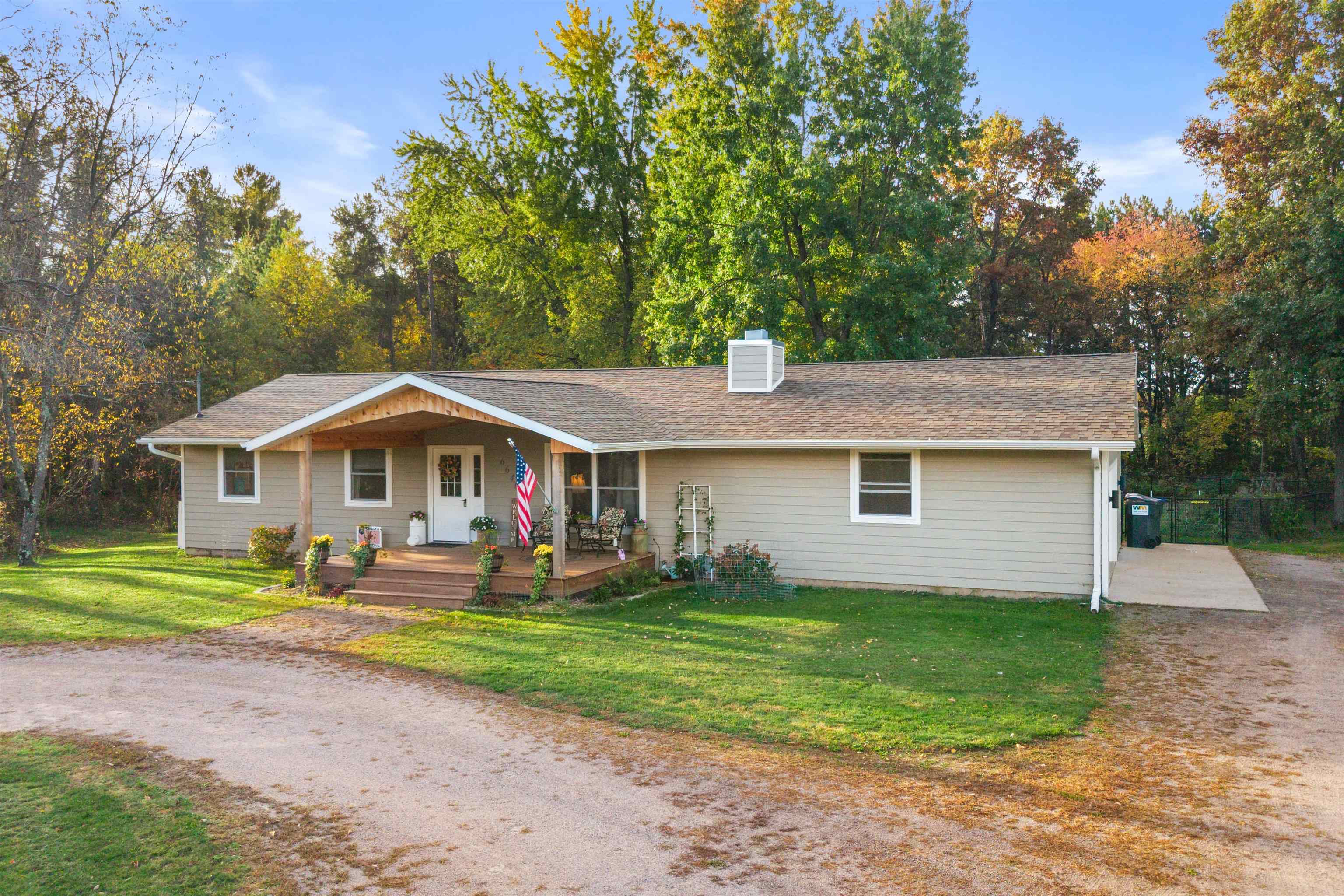 6640 S PARK DRIVE, Wisconsin Rapids, Wisconsin 54494, 4 Bedrooms Bedrooms, ,1 BathroomBathrooms,Residential,For Sale,6640 S PARK DRIVE,22605119