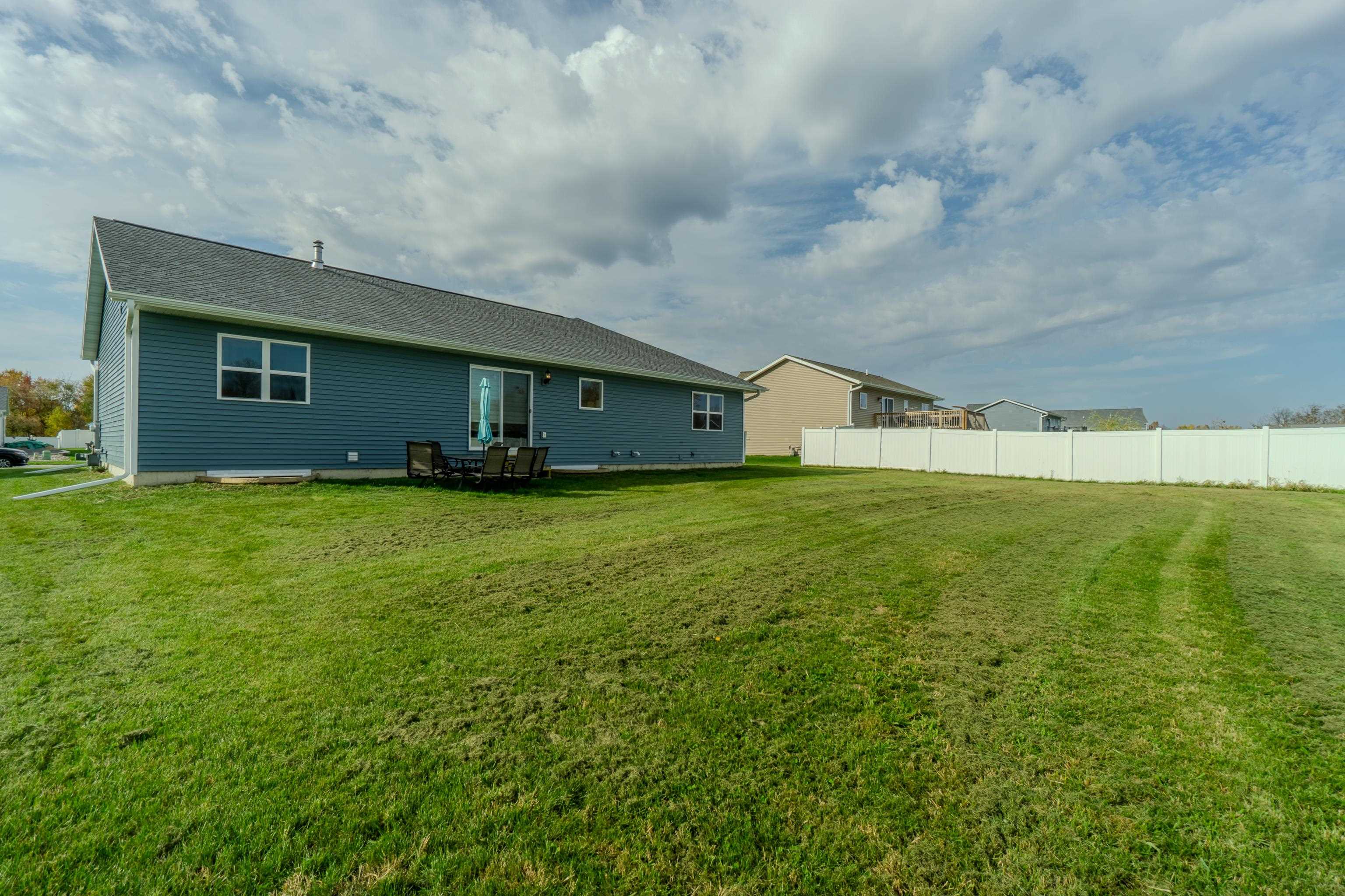 8403 HINNER SPRINGS DRIVE, Weston, Wisconsin 54476, 3 Bedrooms Bedrooms, ,2 BathroomsBathrooms,Residential,For Sale,8403 HINNER SPRINGS DRIVE,22605120