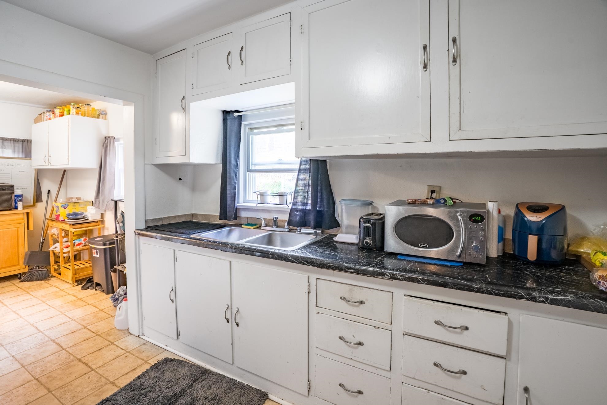305 12TH AVENUE SOUTH, Wausau, Wisconsin 54401, 1 Bedroom Bedrooms, ,1 BathroomBathrooms,Residential,For Sale,305 12TH AVENUE SOUTH,22605128