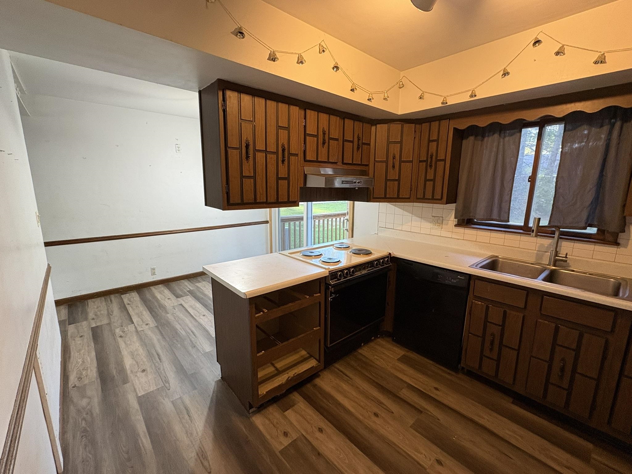 461 PILTZ AVENUE, Wisconsin Rapids, Wisconsin 54494, 3 Bedrooms Bedrooms, ,1 BathroomBathrooms,Residential,For Sale,461 PILTZ AVENUE,22605133