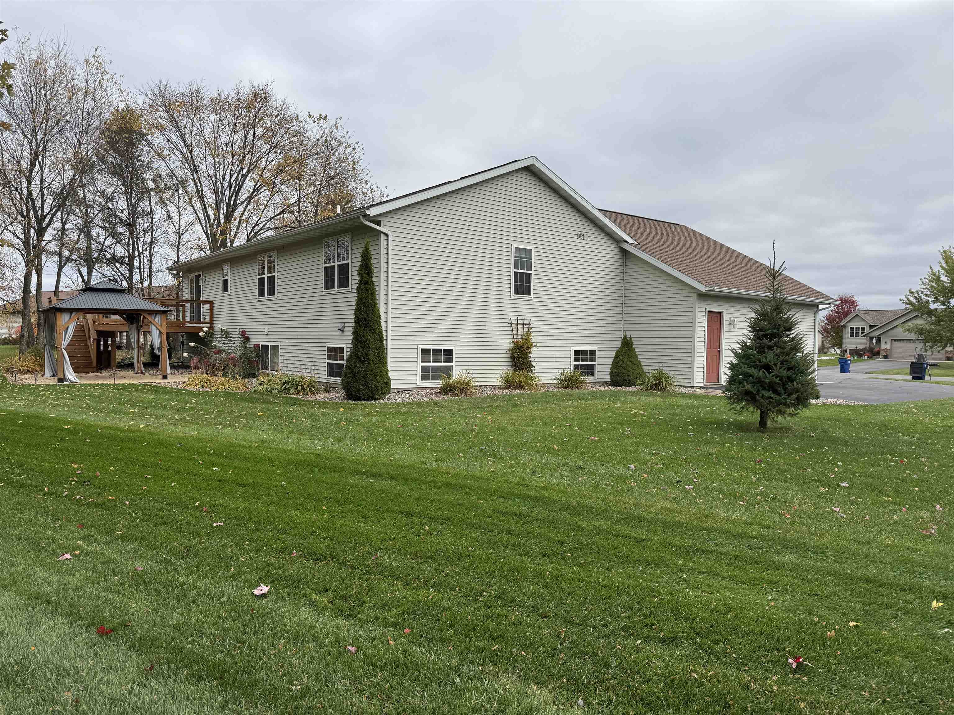 2049 ARLENE LANE, Kronenwetter, Wisconsin 54455, 4 Bedrooms Bedrooms, ,3 BathroomsBathrooms,Residential,For Sale,2049 ARLENE LANE,22605135