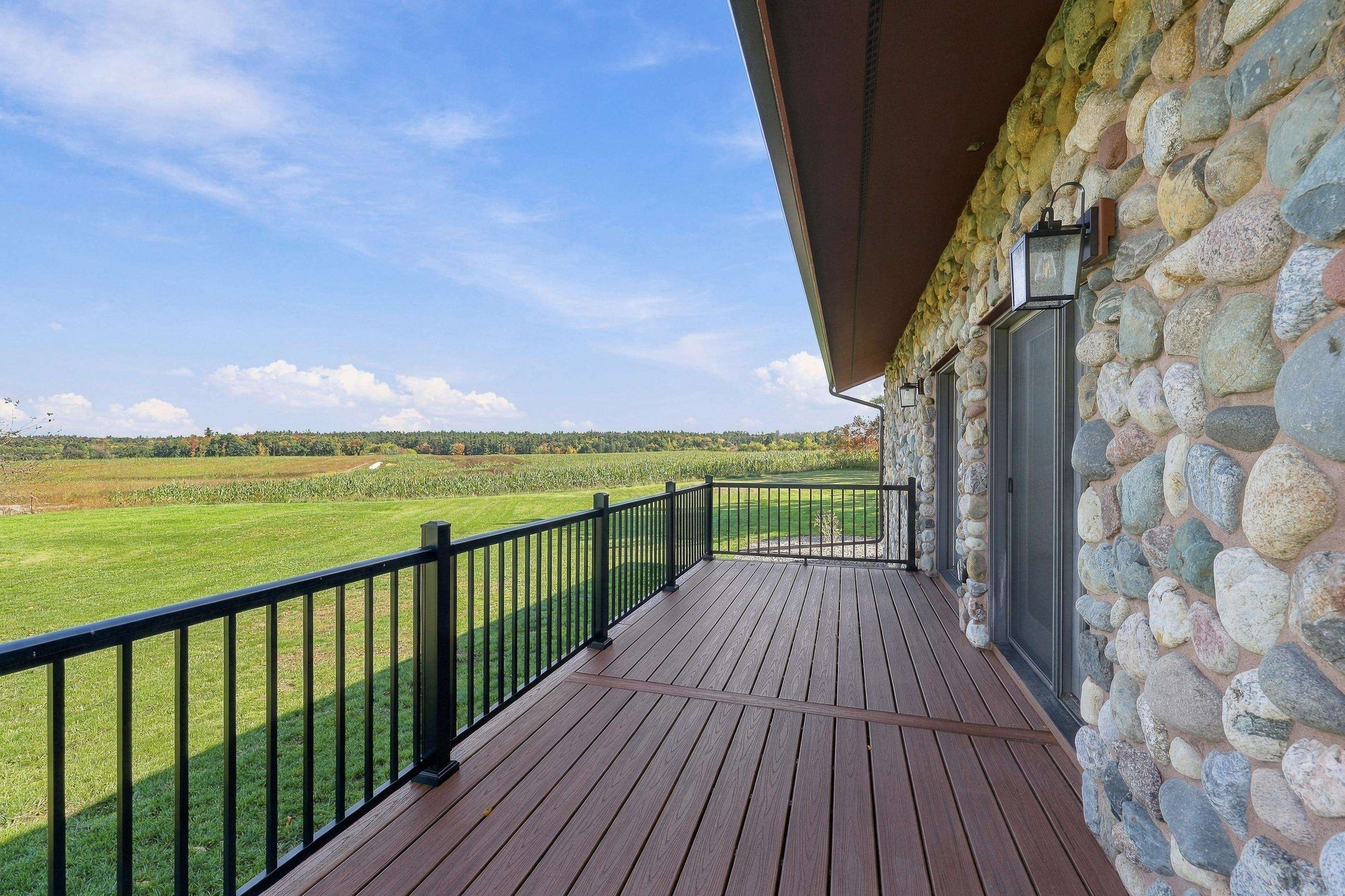 1943 COUNTY ROAD A N, Amherst Junction, Wisconsin 54407, 4 Bedrooms Bedrooms, ,3 BathroomsBathrooms,Residential,For Sale,1943 COUNTY ROAD A N,22605137