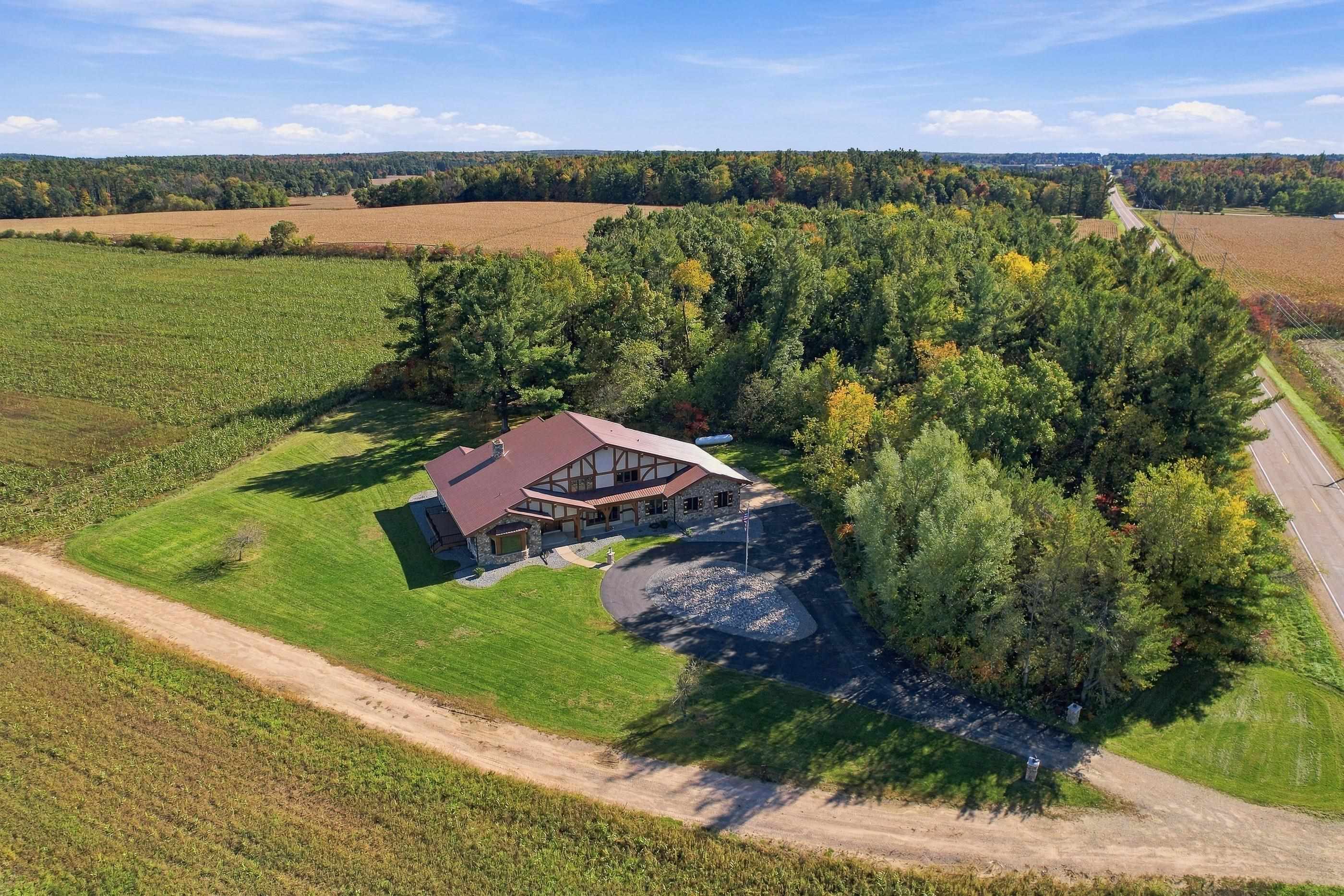 1943 COUNTY ROAD A N, Amherst Junction, Wisconsin 54407, 4 Bedrooms Bedrooms, ,3 BathroomsBathrooms,Residential,For Sale,1943 COUNTY ROAD A N,22605137