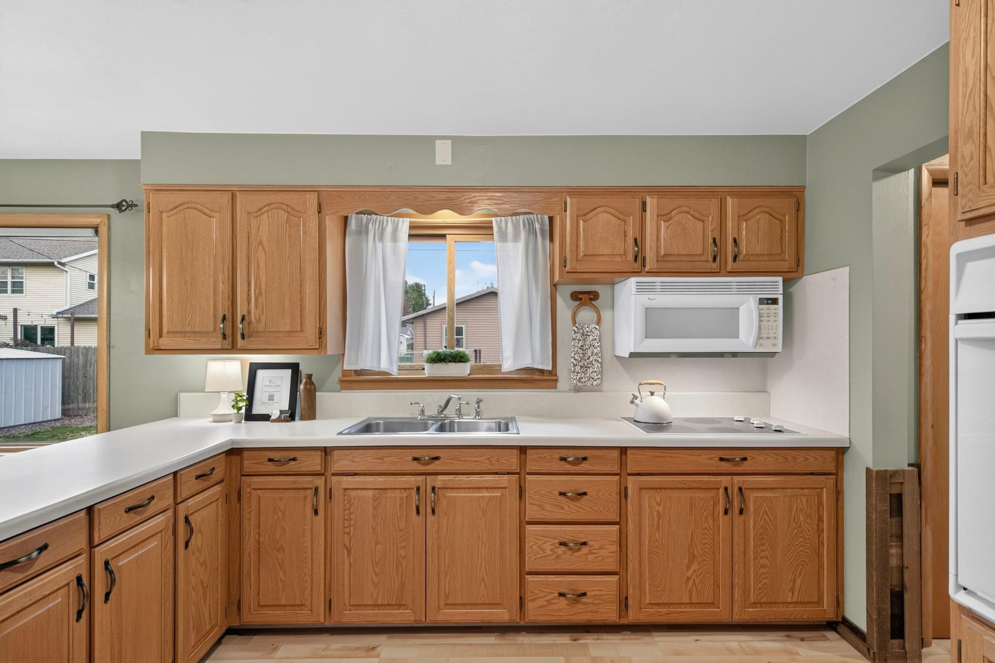 1121 S 18TH STREET, Wisconsin Rapids, Wisconsin 54494, 3 Bedrooms Bedrooms, ,1 BathroomBathrooms,Residential,For Sale,1121 S 18TH STREET,22605138