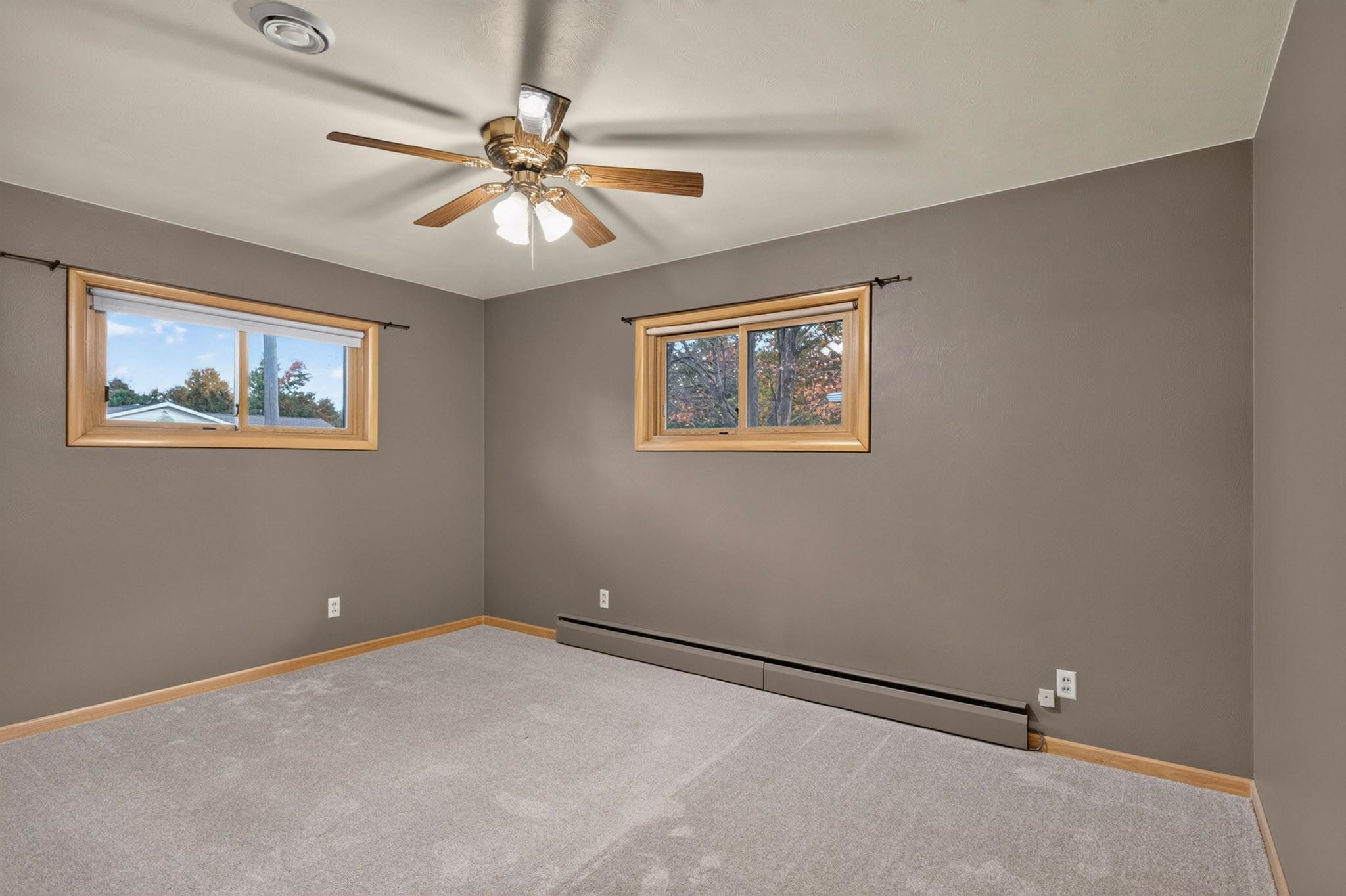 1121 S 18TH STREET, Wisconsin Rapids, Wisconsin 54494, 3 Bedrooms Bedrooms, ,1 BathroomBathrooms,Residential,For Sale,1121 S 18TH STREET,22605138