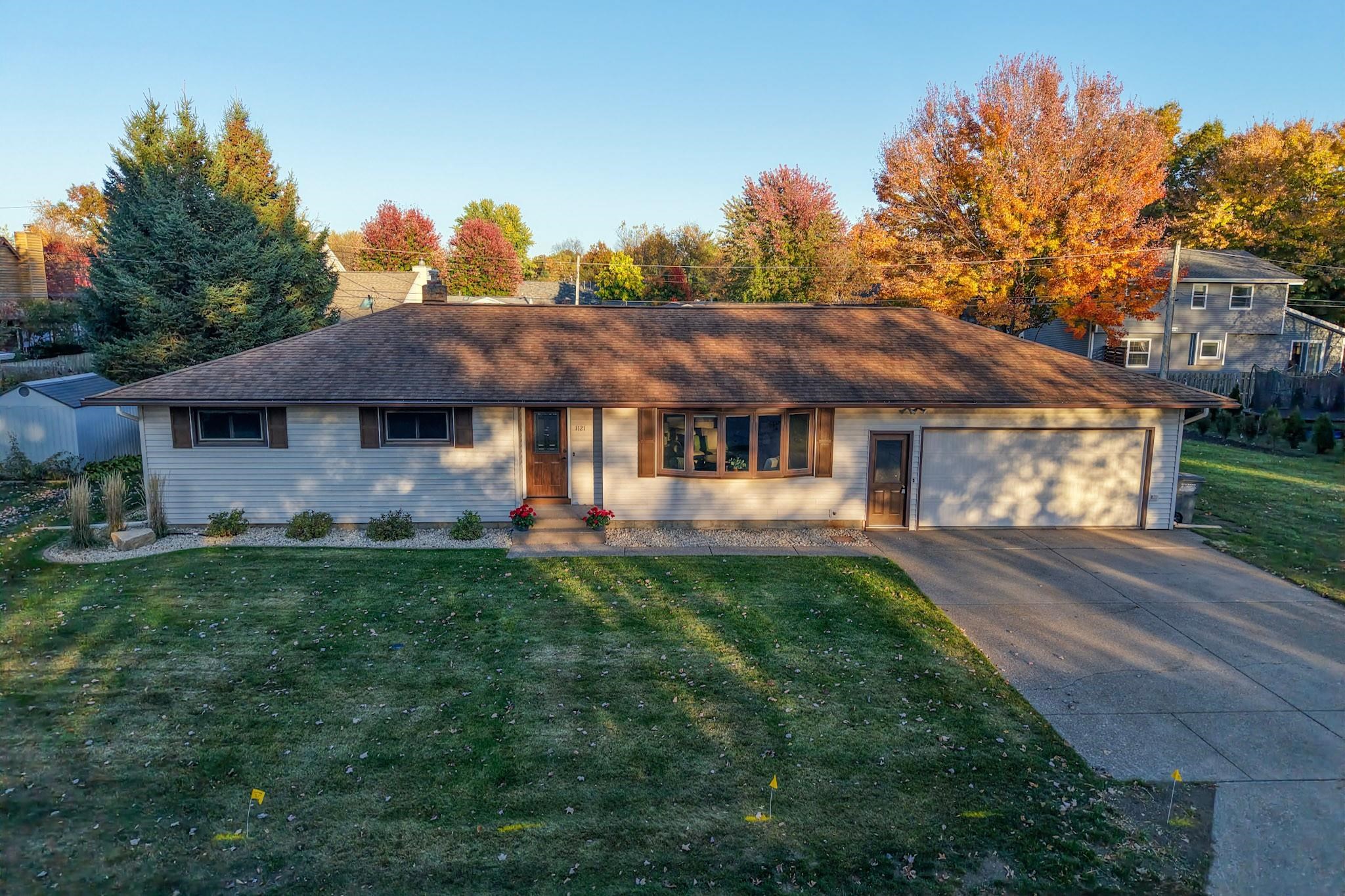 1121 S 18TH STREET, Wisconsin Rapids, Wisconsin 54494, 3 Bedrooms Bedrooms, ,1 BathroomBathrooms,Residential,For Sale,1121 S 18TH STREET,22605138