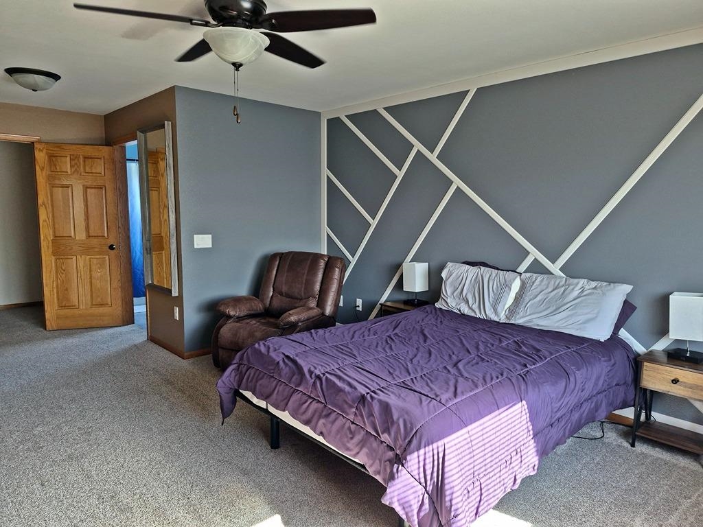 805 W ROBERTS STREET, Spencer, Wisconsin 54479, 4 Bedrooms Bedrooms, ,2 BathroomsBathrooms,Residential,For Sale,805 W ROBERTS STREET,22605139