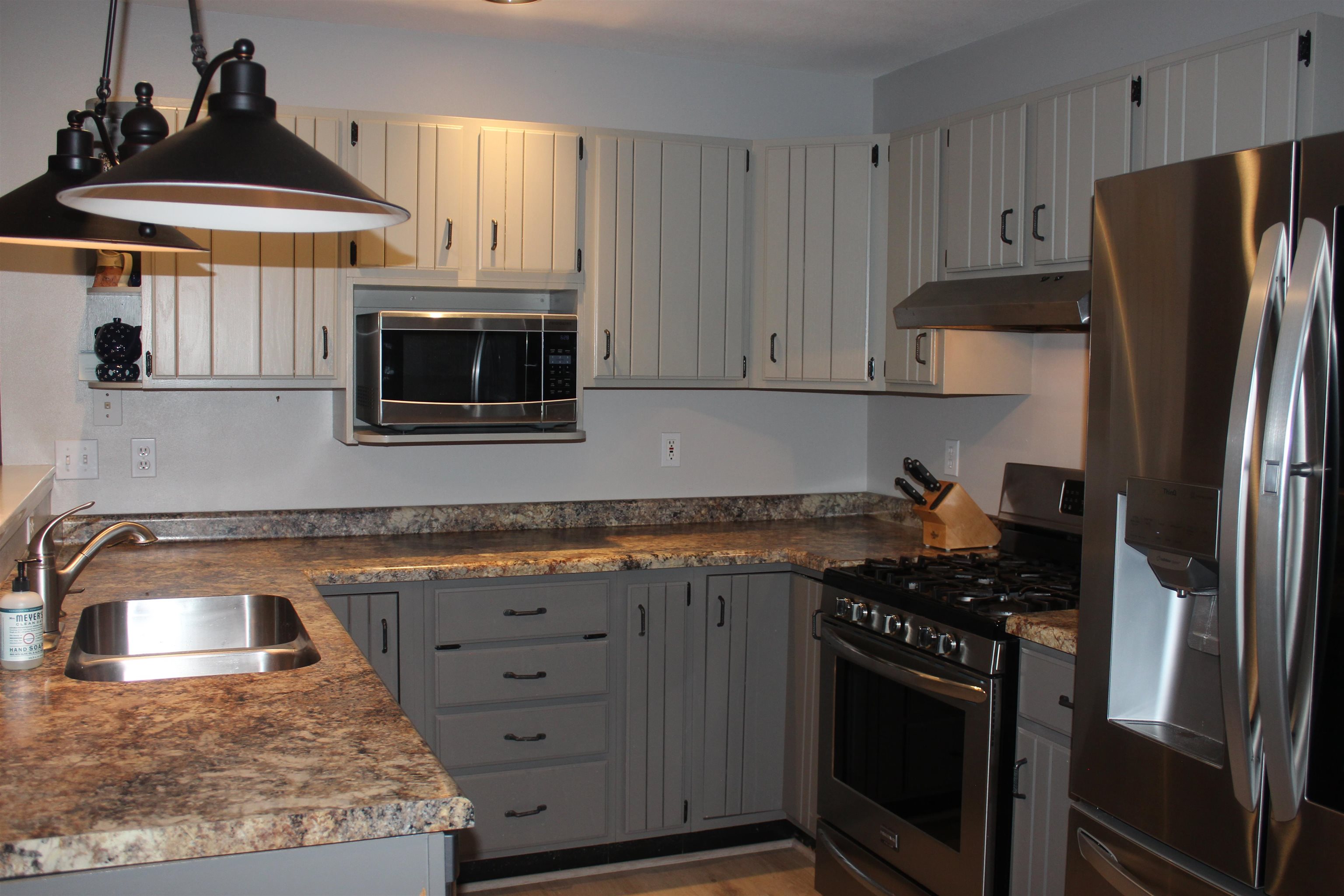 1108 EASTHILL DRIVE, Wausau, Wisconsin 54403, 2 Bedrooms Bedrooms, ,2 BathroomsBathrooms,Residential,For Sale,1108 EASTHILL DRIVE,22605141