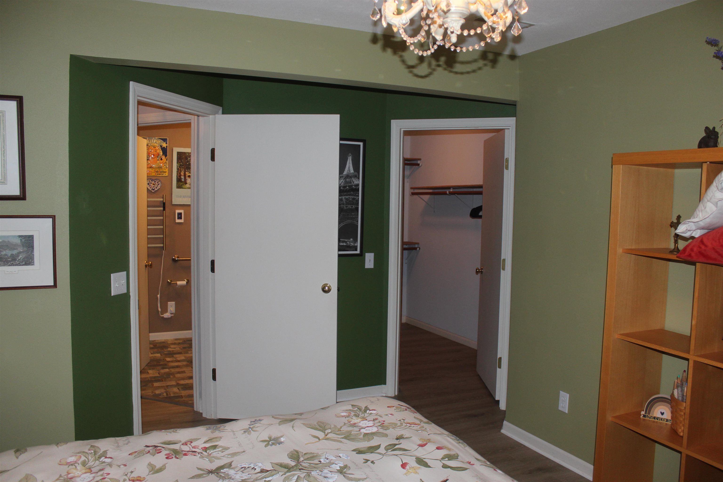 1108 EASTHILL DRIVE, Wausau, Wisconsin 54403, 2 Bedrooms Bedrooms, ,2 BathroomsBathrooms,Residential,For Sale,1108 EASTHILL DRIVE,22605141