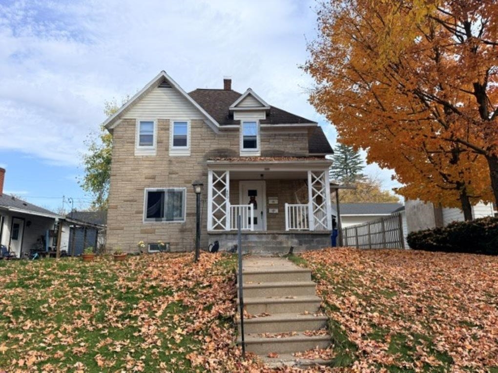 409 PIER STREET, Merrill, Wisconsin 54452, 2 Bedrooms Bedrooms, 6 Rooms Rooms,1 BathroomBathrooms,Multi-family,For Sale,409 PIER STREET,22605148