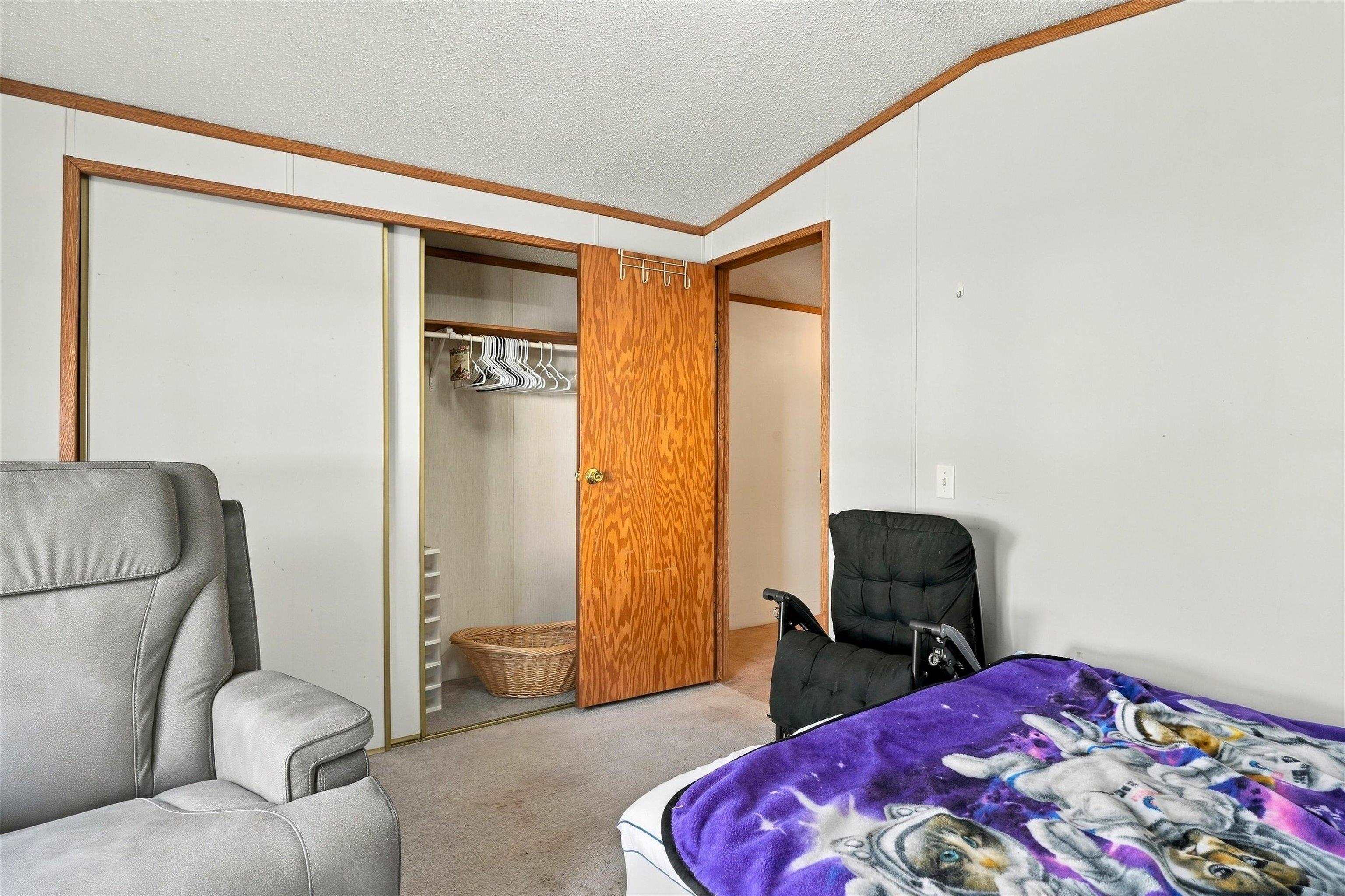 1407 N PEACH AVENUE, Marshfield, Wisconsin 54449, 3 Bedrooms Bedrooms, ,2 BathroomsBathrooms,Residential,For Sale,1407 N PEACH AVENUE,22605149