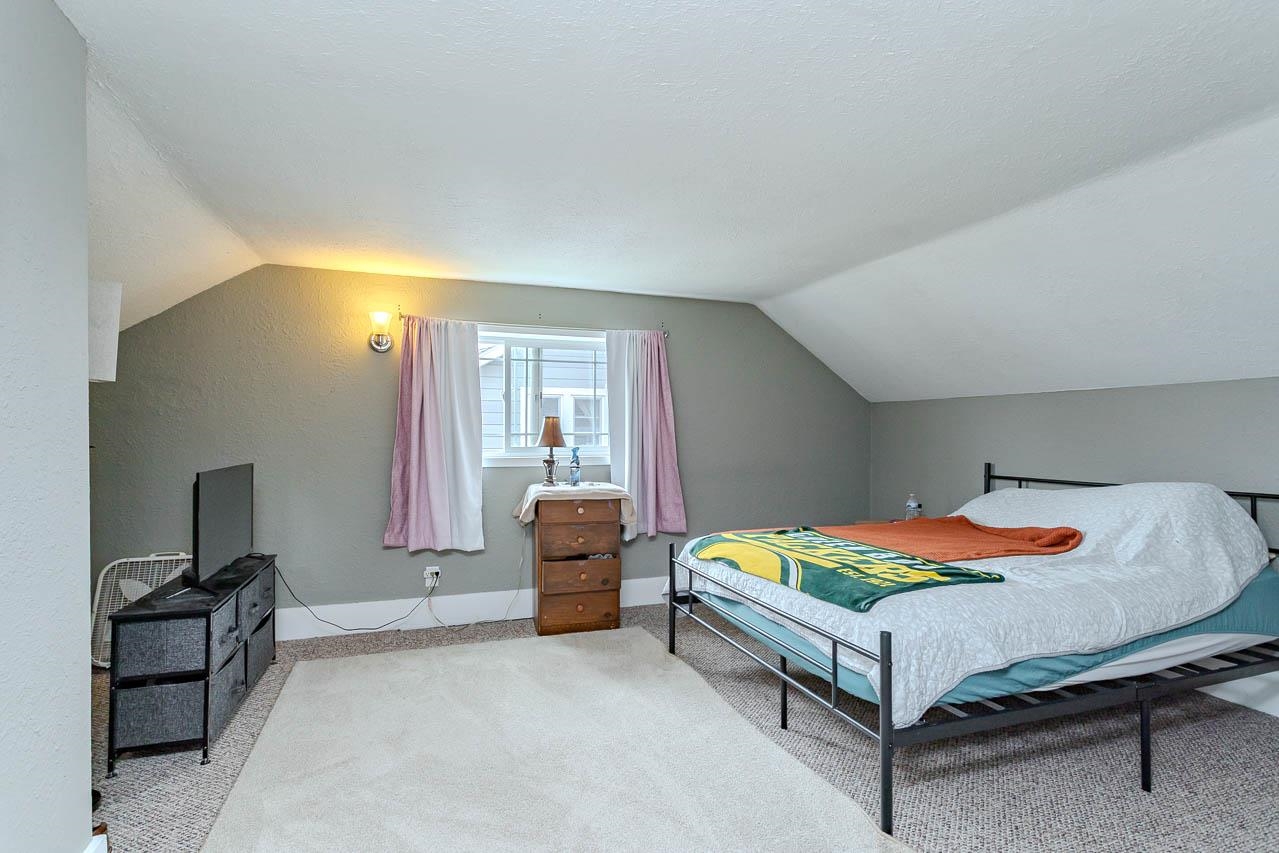 112 S GENESEE STREET, Merrill, Wisconsin 54452, 3 Bedrooms Bedrooms, ,1 BathroomBathrooms,Residential,For Sale,112 S GENESEE STREET,22605153