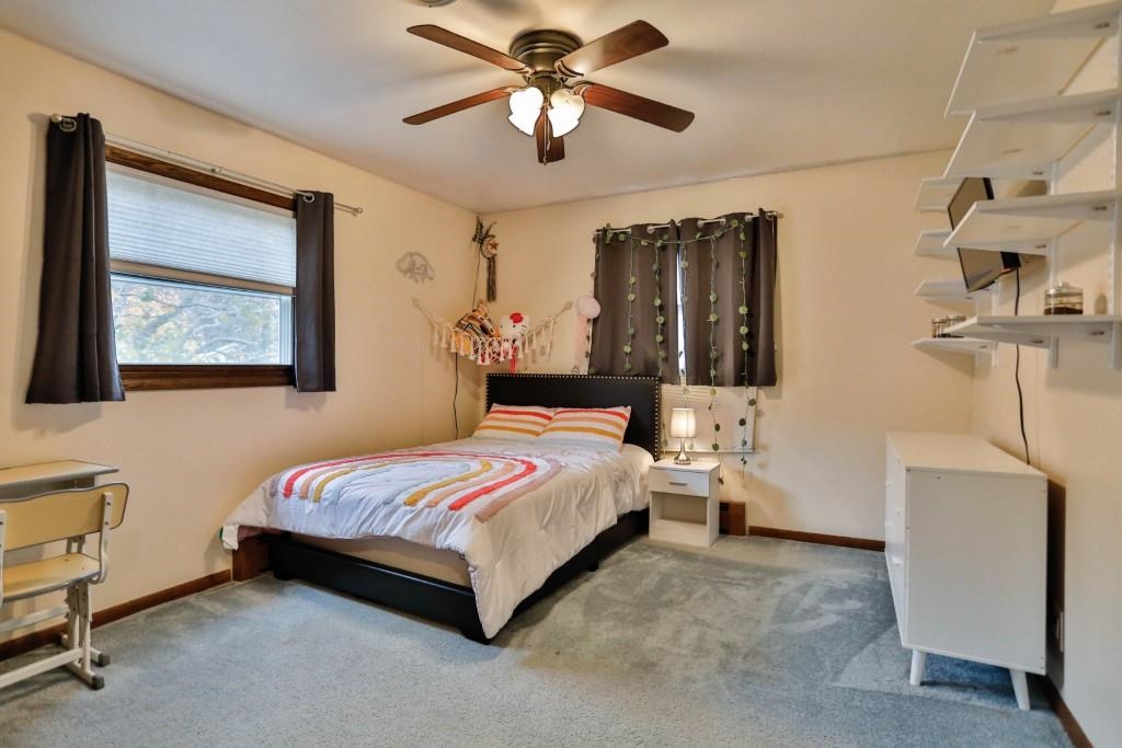 4802 AUGUSTINE AVENUE, Weston, Wisconsin 54476, 5 Bedrooms Bedrooms, ,2 BathroomsBathrooms,Residential,For Sale,4802 AUGUSTINE AVENUE,22605154