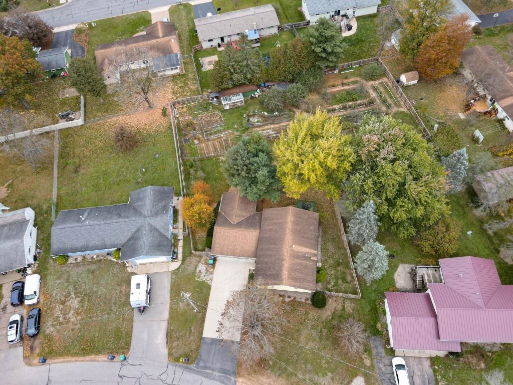 4802 AUGUSTINE AVENUE, Weston, Wisconsin 54476, 5 Bedrooms Bedrooms, ,2 BathroomsBathrooms,Residential,For Sale,4802 AUGUSTINE AVENUE,22605154