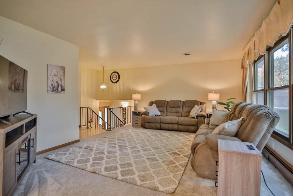 4802 AUGUSTINE AVENUE, Weston, Wisconsin 54476, 5 Bedrooms Bedrooms, ,2 BathroomsBathrooms,Residential,For Sale,4802 AUGUSTINE AVENUE,22605154