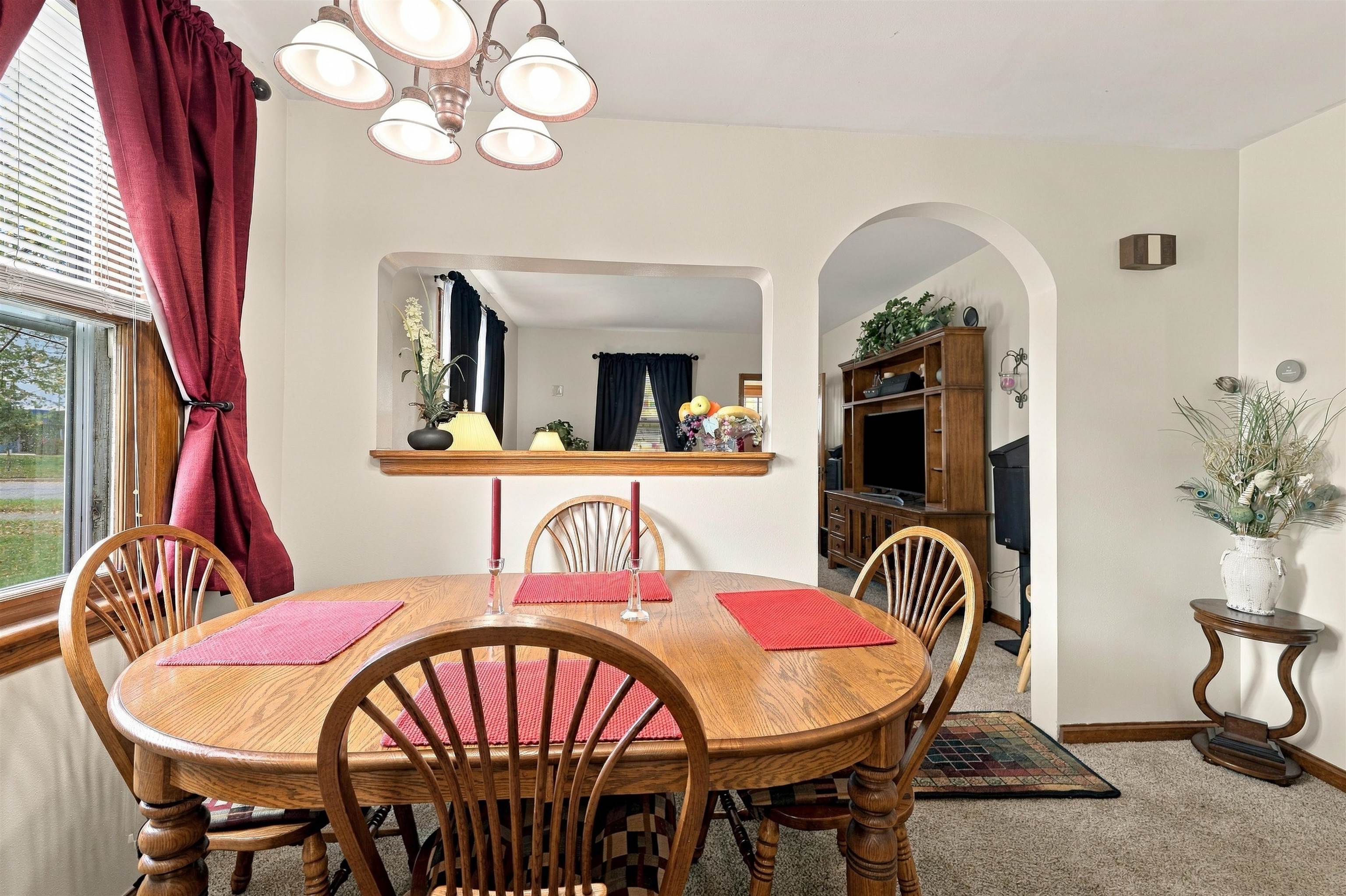 2217 ILLINOIS AVENUE, Stevens Point, Wisconsin 54481, 2 Bedrooms Bedrooms, ,1 BathroomBathrooms,Residential,For Sale,2217 ILLINOIS AVENUE,22605155