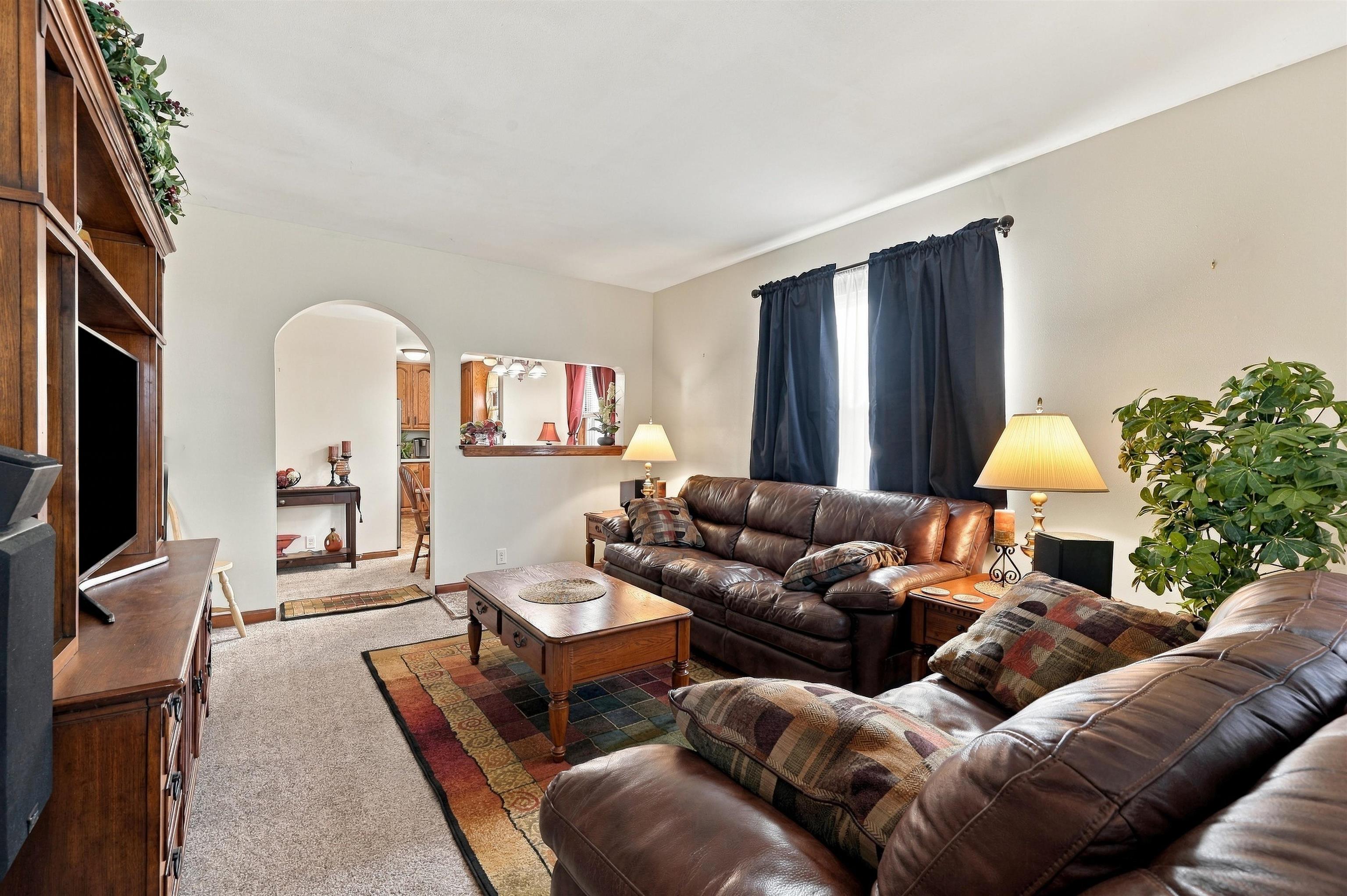 2217 ILLINOIS AVENUE, Stevens Point, Wisconsin 54481, 2 Bedrooms Bedrooms, ,1 BathroomBathrooms,Residential,For Sale,2217 ILLINOIS AVENUE,22605155
