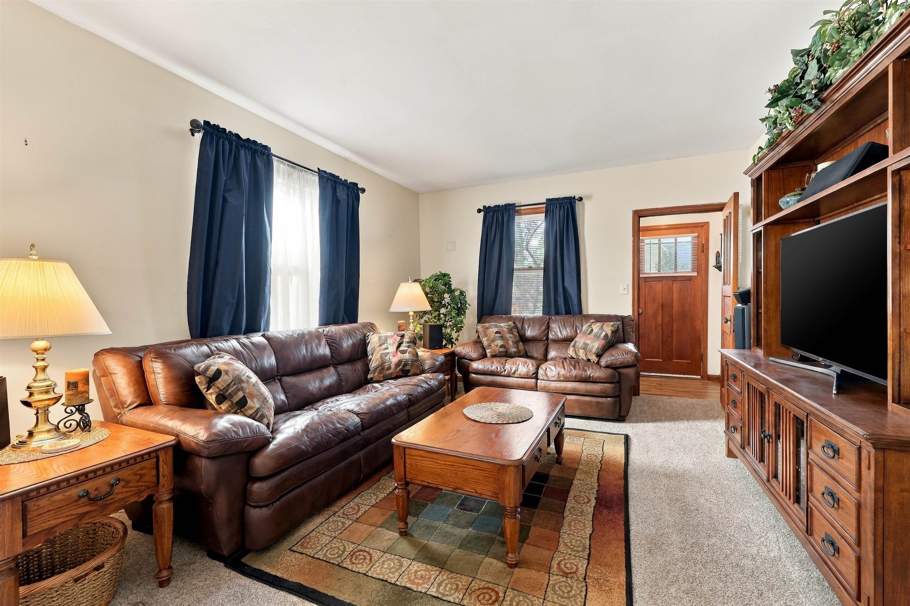 2217 ILLINOIS AVENUE, Stevens Point, Wisconsin 54481, 2 Bedrooms Bedrooms, ,1 BathroomBathrooms,Residential,For Sale,2217 ILLINOIS AVENUE,22605155