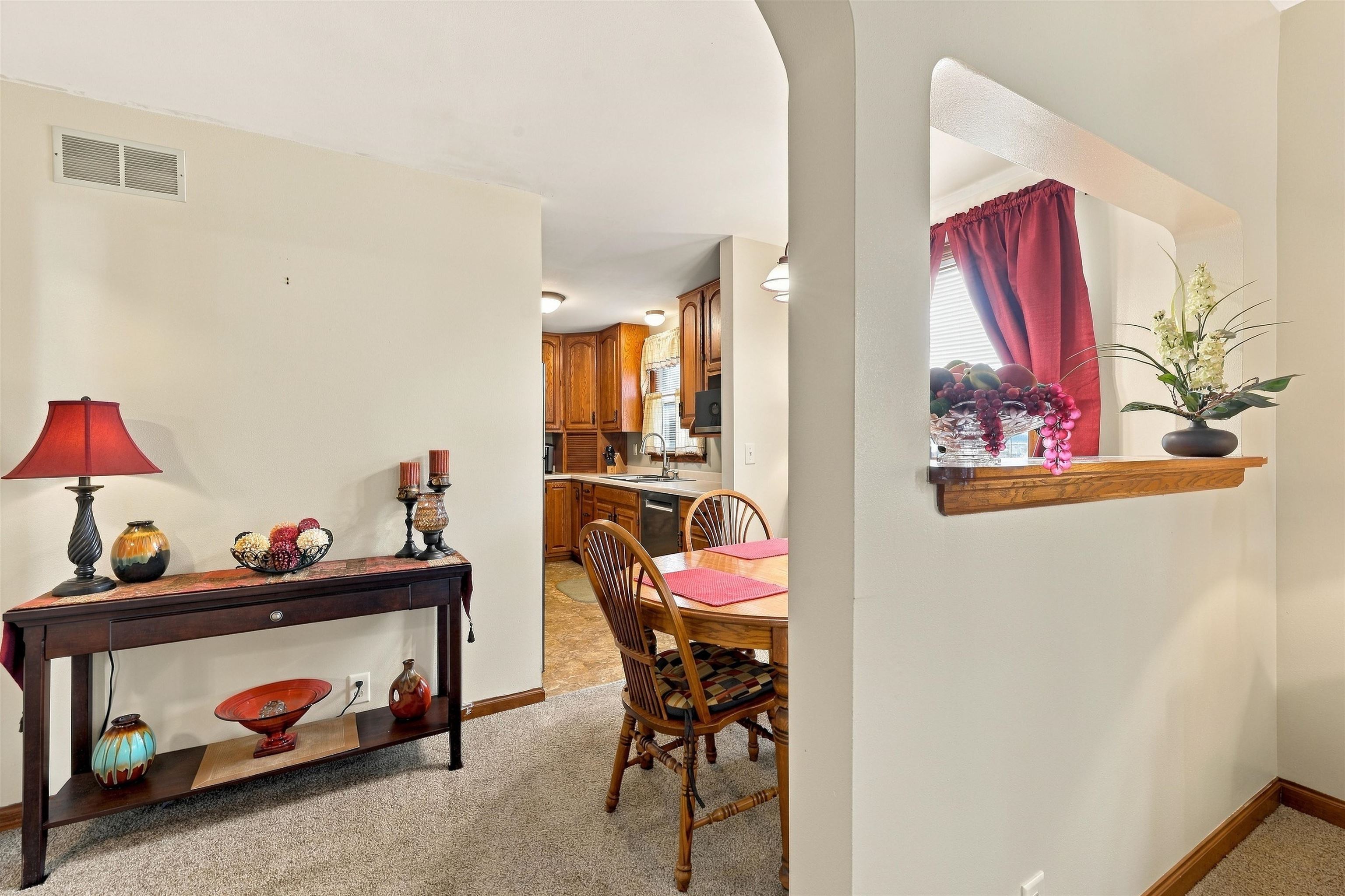 2217 ILLINOIS AVENUE, Stevens Point, Wisconsin 54481, 2 Bedrooms Bedrooms, ,1 BathroomBathrooms,Residential,For Sale,2217 ILLINOIS AVENUE,22605155