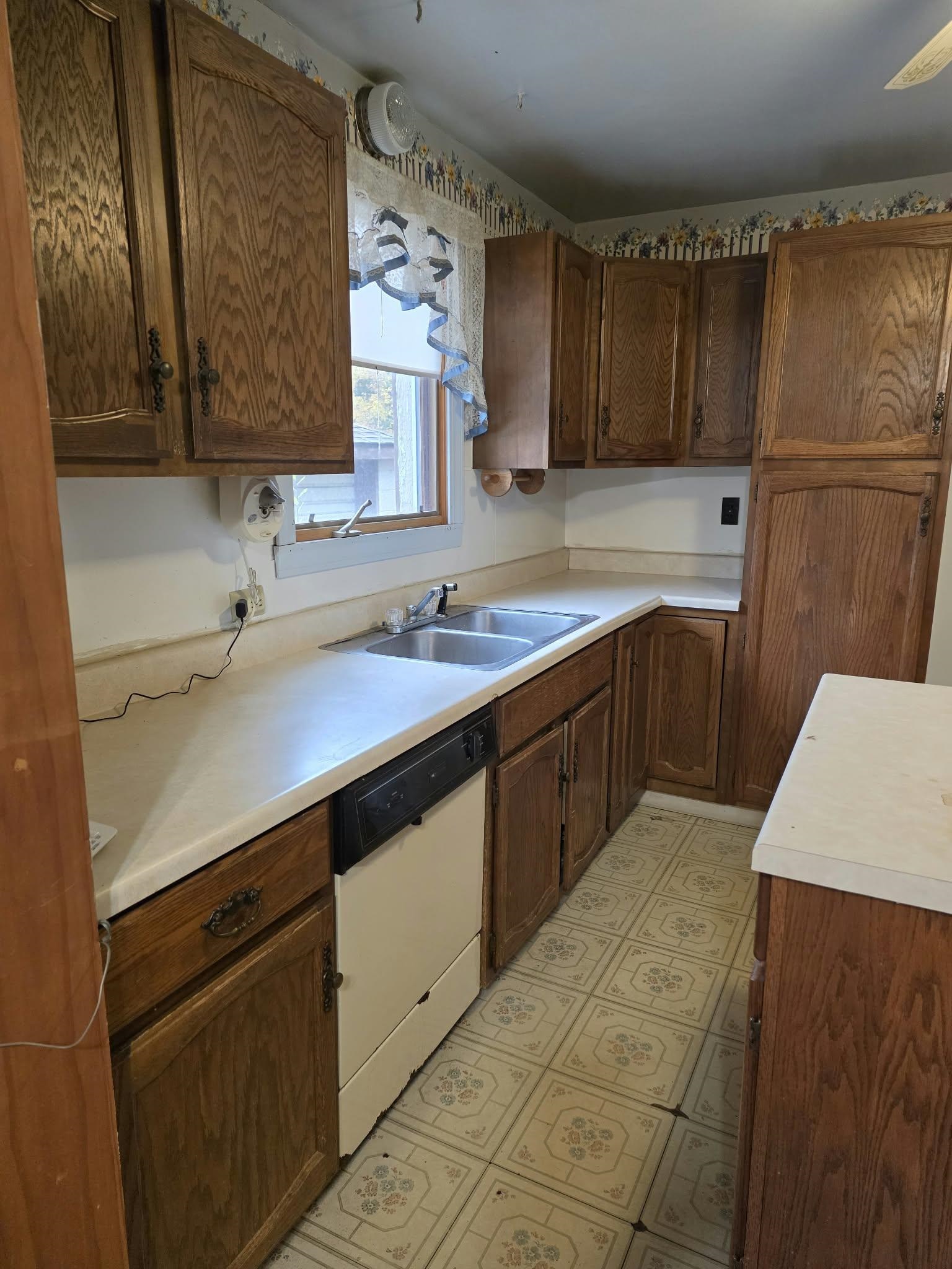 550 15TH AVENUE NORTH, Wisconsin Rapids, Wisconsin 54495, 2 Bedrooms Bedrooms, ,1 BathroomBathrooms,Residential,For Sale,550 15TH AVENUE NORTH,22605156