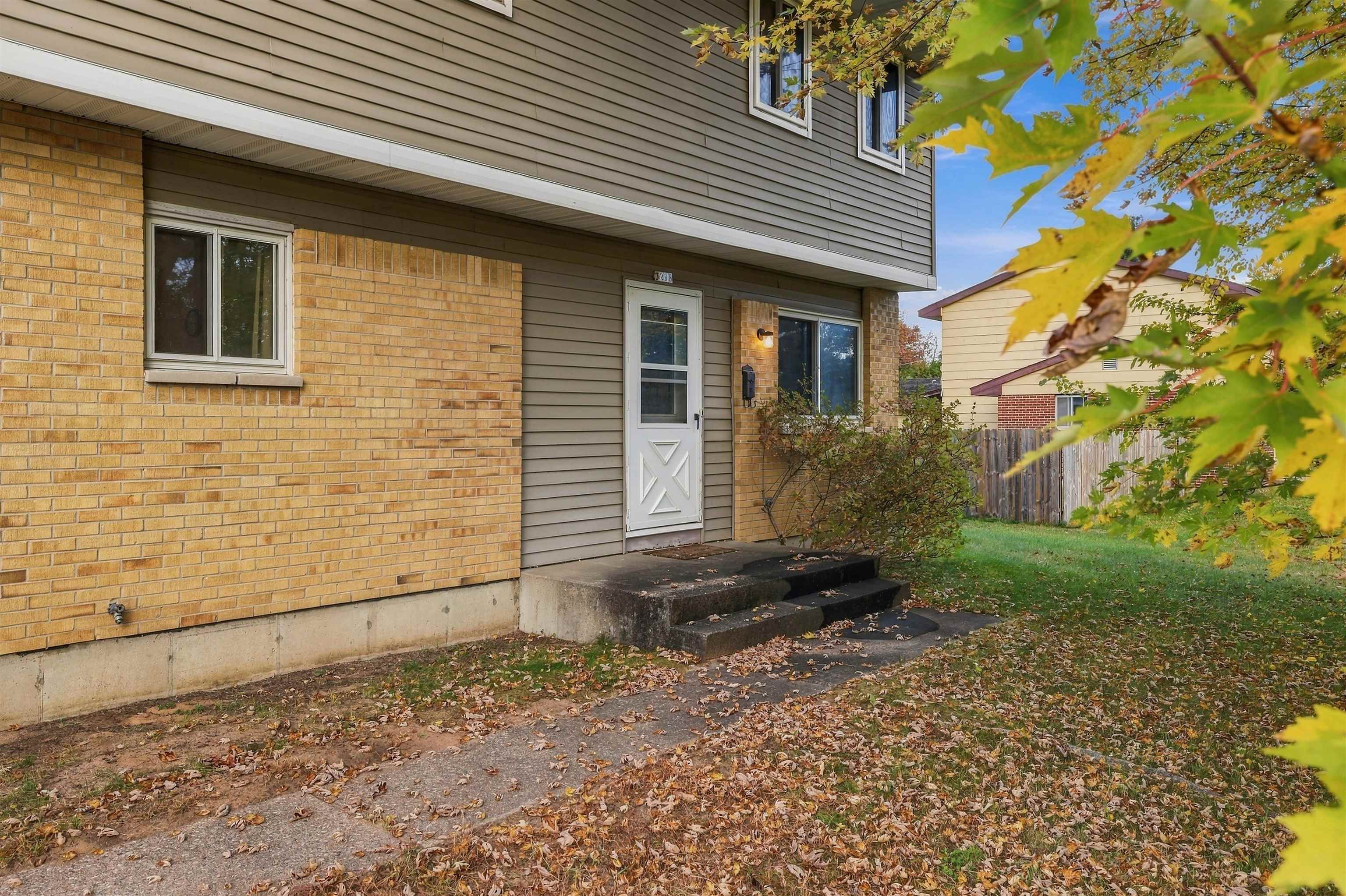 3298 LINDBERGH AVENUE, Stevens Point, Wisconsin 54481, 4 Bedrooms Bedrooms, ,1 BathroomBathrooms,Residential,For Sale,3298 LINDBERGH AVENUE,22605157