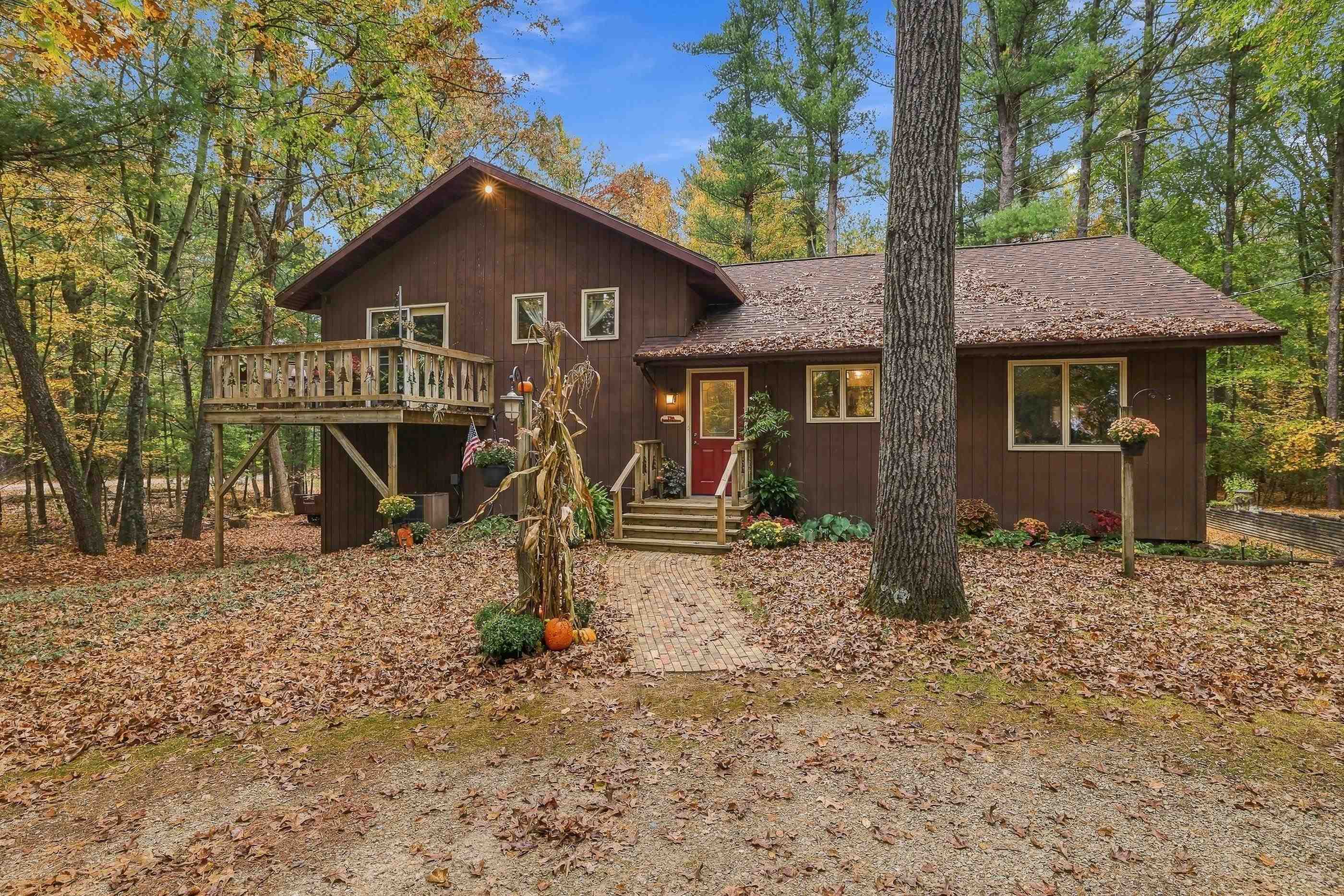 E2578 LINDEE LANE, Waupaca, Wisconsin 54981, 3 Bedrooms Bedrooms, ,2 BathroomsBathrooms,Residential,For Sale,E2578 LINDEE LANE,22605158
