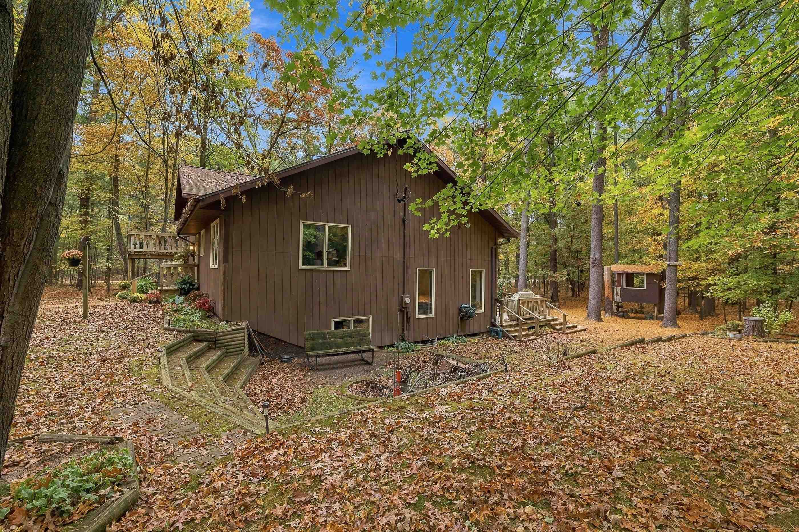 E2578 LINDEE LANE, Waupaca, Wisconsin 54981, 3 Bedrooms Bedrooms, ,2 BathroomsBathrooms,Residential,For Sale,E2578 LINDEE LANE,22605158