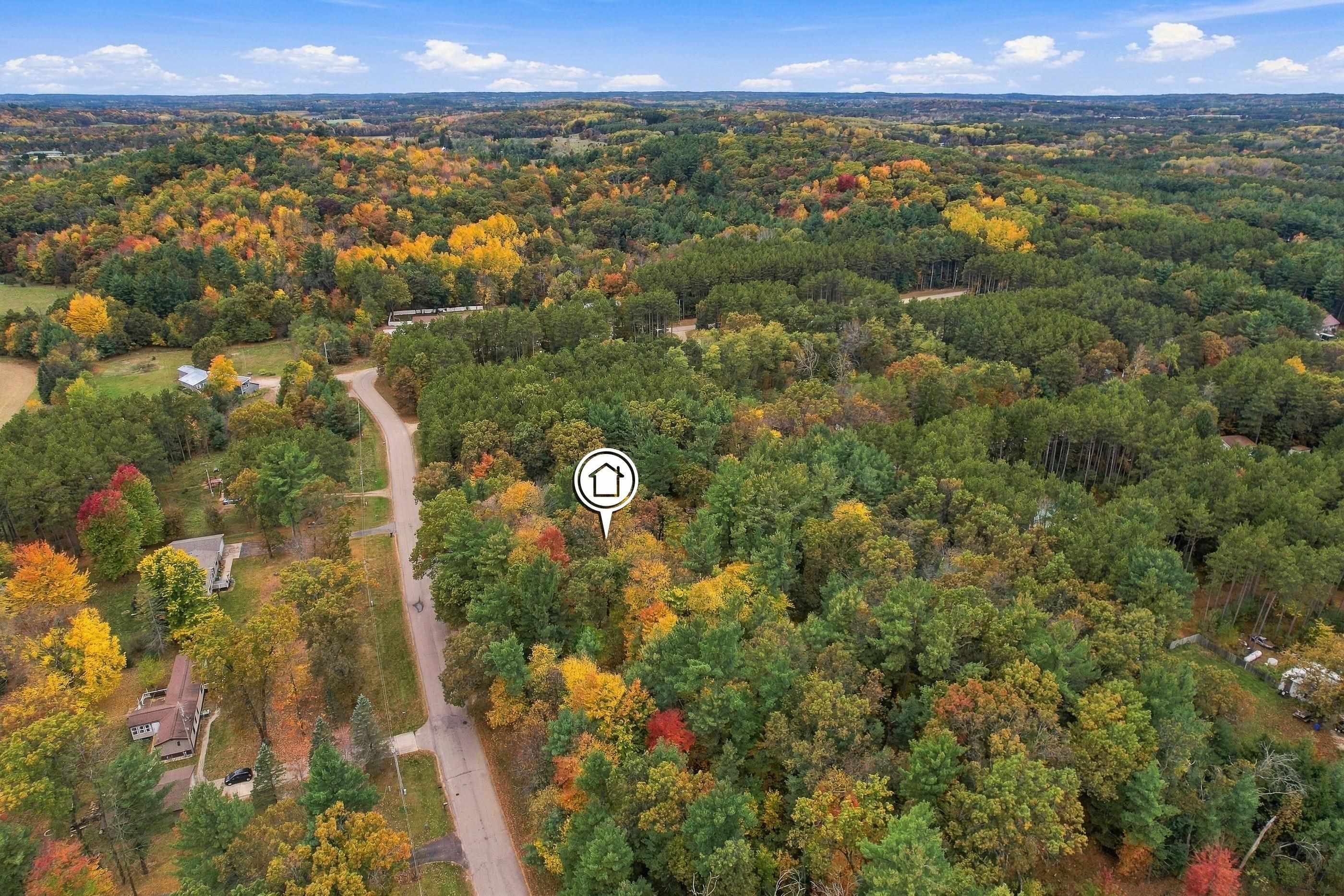 E2578 LINDEE LANE, Waupaca, Wisconsin 54981, 3 Bedrooms Bedrooms, ,2 BathroomsBathrooms,Residential,For Sale,E2578 LINDEE LANE,22605158