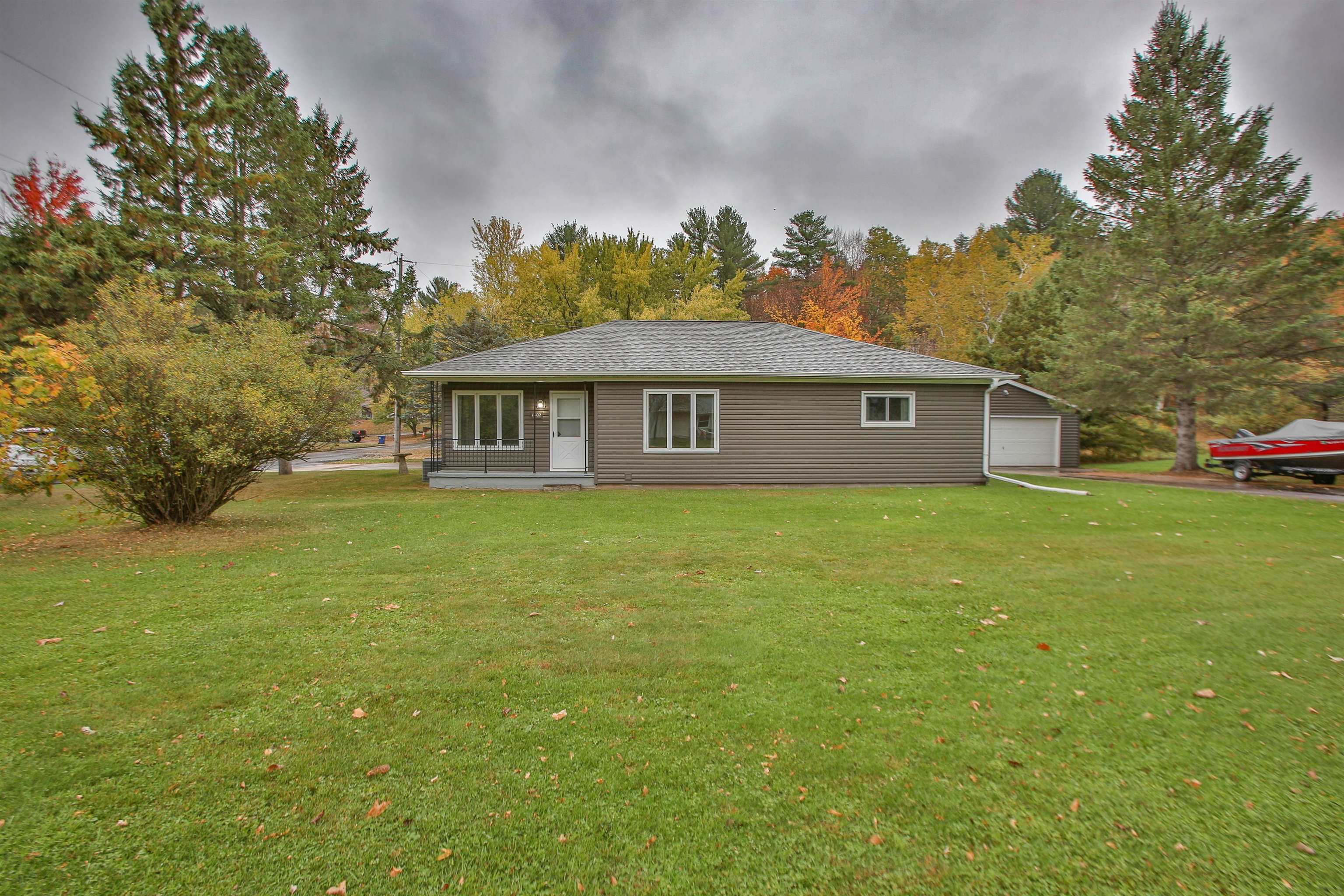 1402 EVERGREEN ROAD, Wausau, Wisconsin 54403, 3 Bedrooms Bedrooms, ,1 BathroomBathrooms,Residential,For Sale,1402 EVERGREEN ROAD,22605161