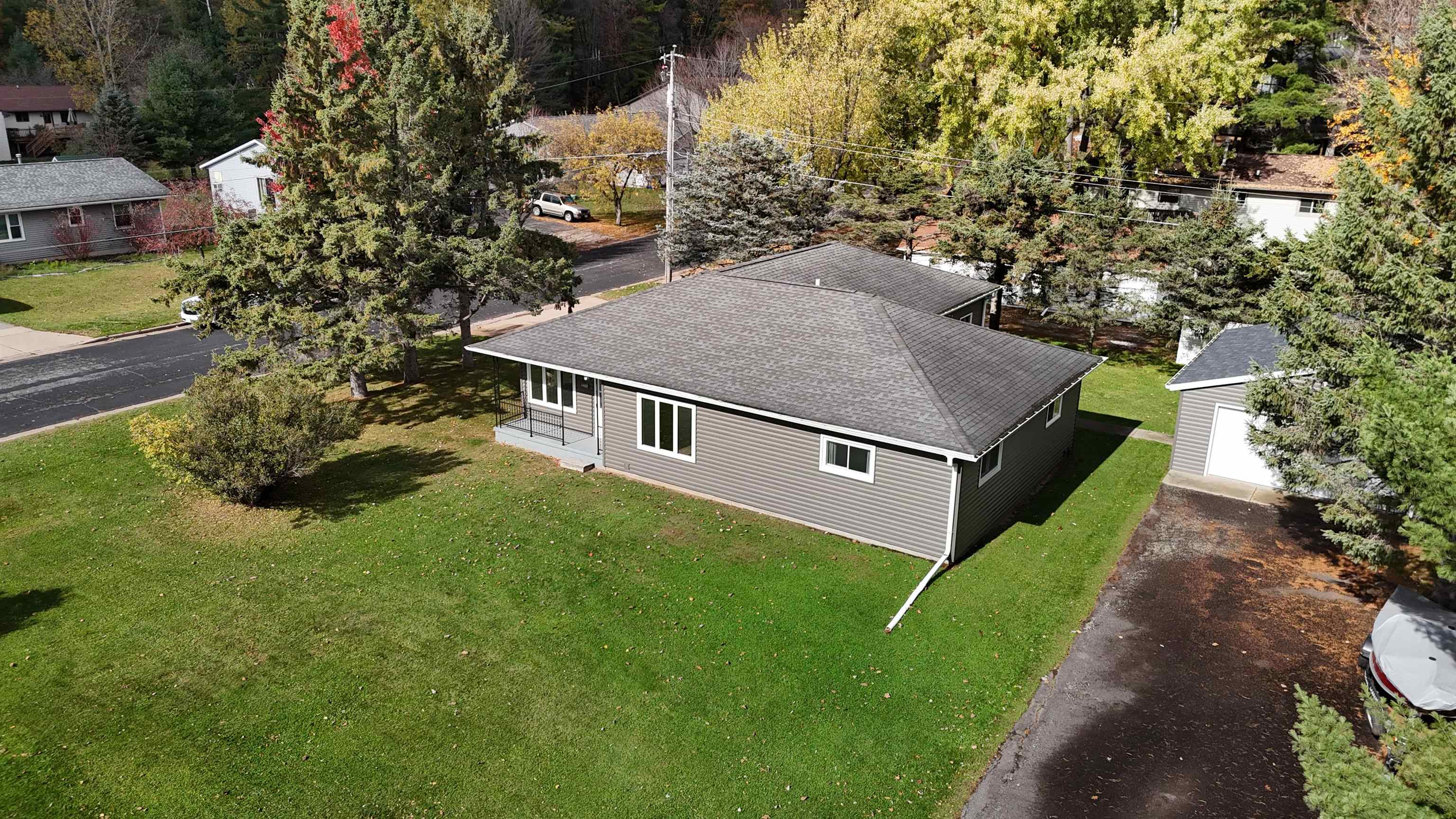 1402 EVERGREEN ROAD, Wausau, Wisconsin 54403, 3 Bedrooms Bedrooms, ,1 BathroomBathrooms,Residential,For Sale,1402 EVERGREEN ROAD,22605161