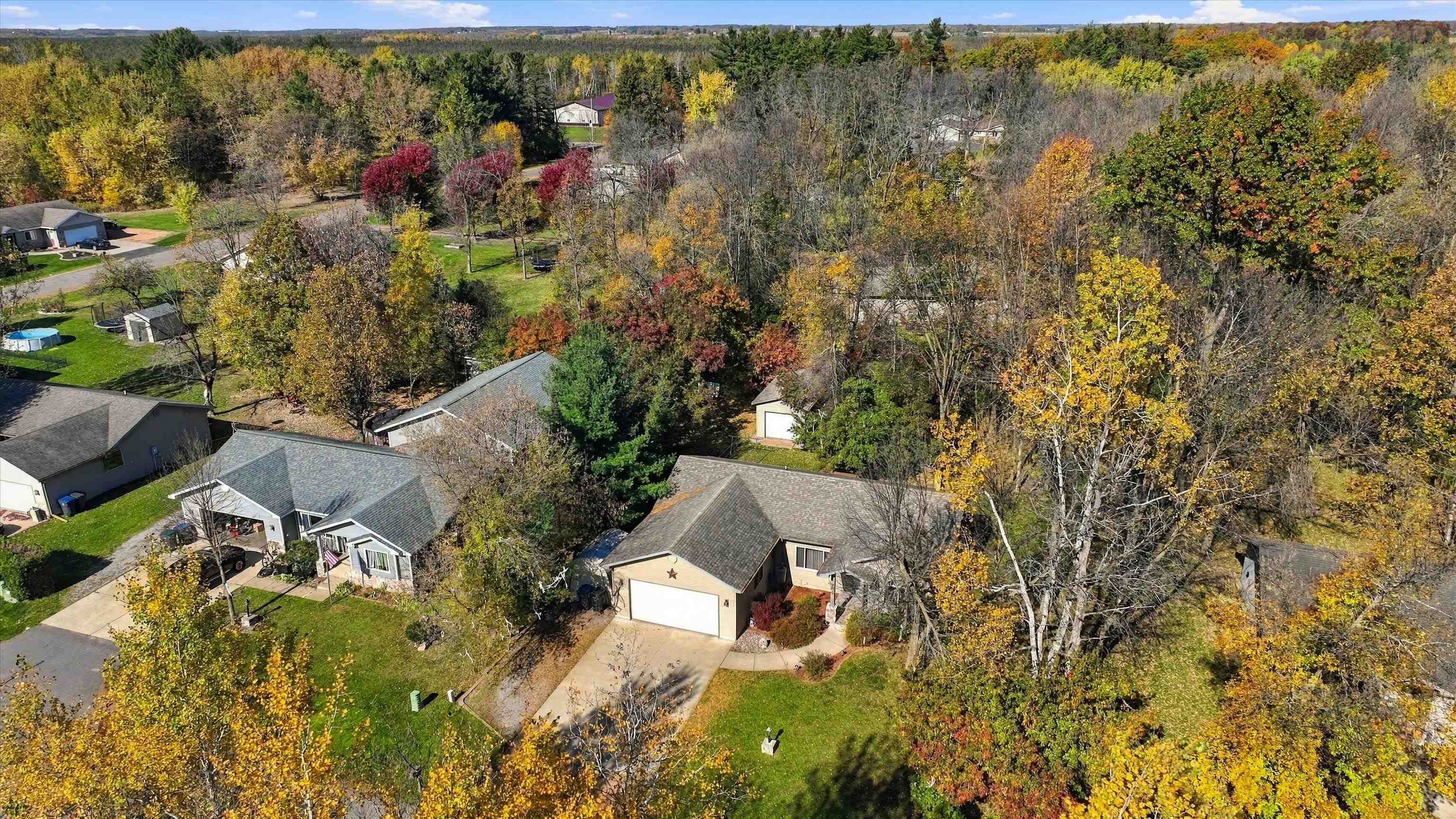 704 W ROBERTS STREET, Spencer, Wisconsin 54479, 3 Bedrooms Bedrooms, ,2 BathroomsBathrooms,Residential,For Sale,704 W ROBERTS STREET,22605162